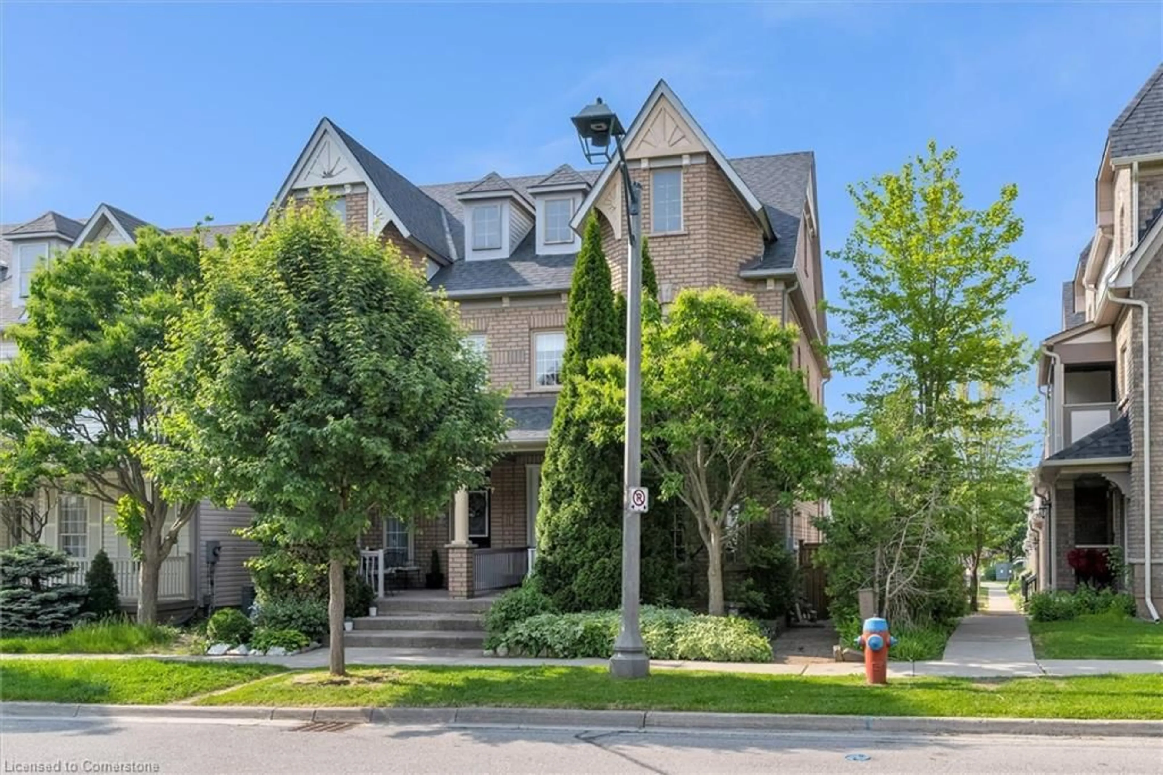 Home with brick exterior material, street for 138 Gatwick Dr, Oakville Ontario L6H 6N3