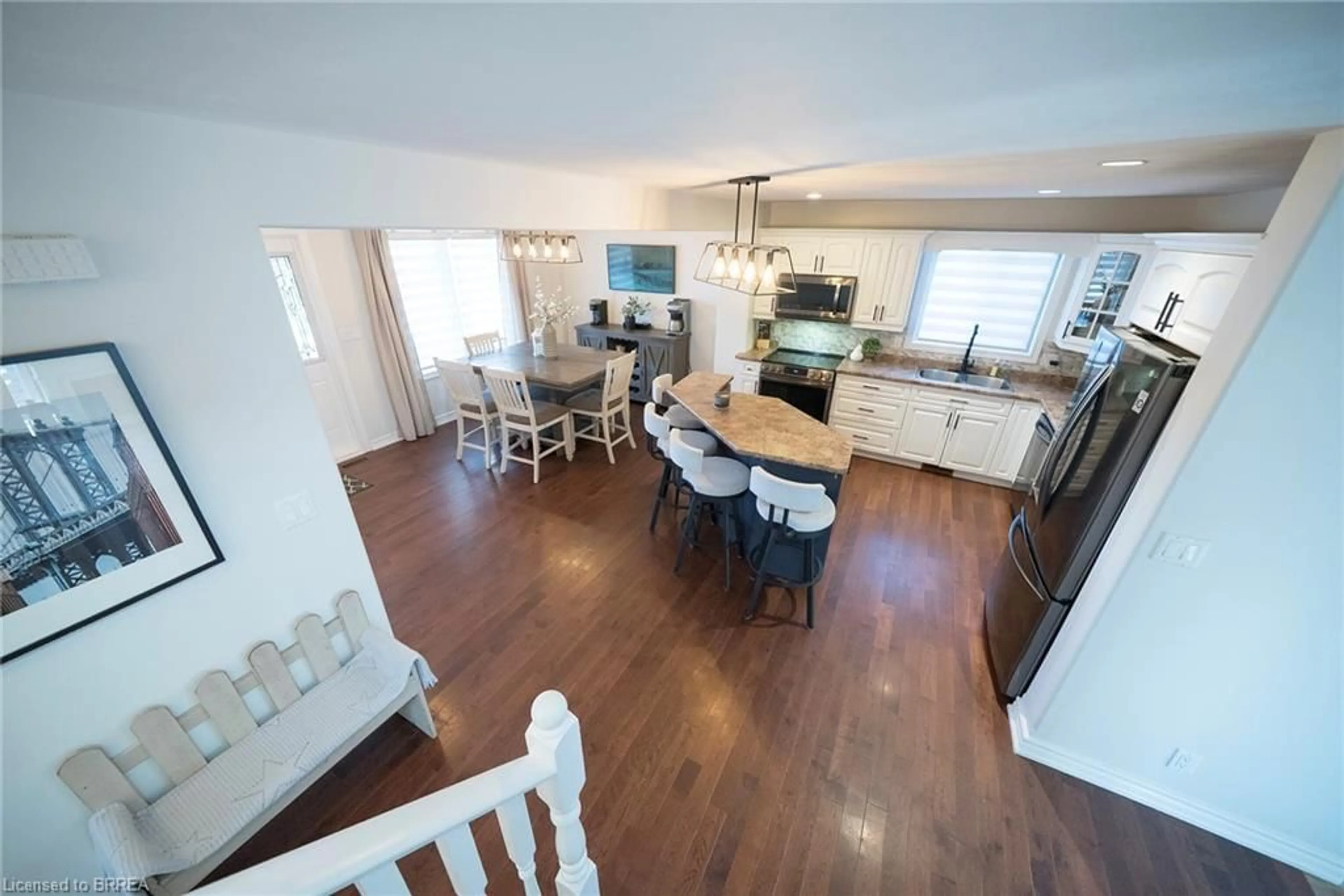 Open concept kitchen, wood/laminate floor for 38 Davis St, Jarvis Ontario N0A 1J0