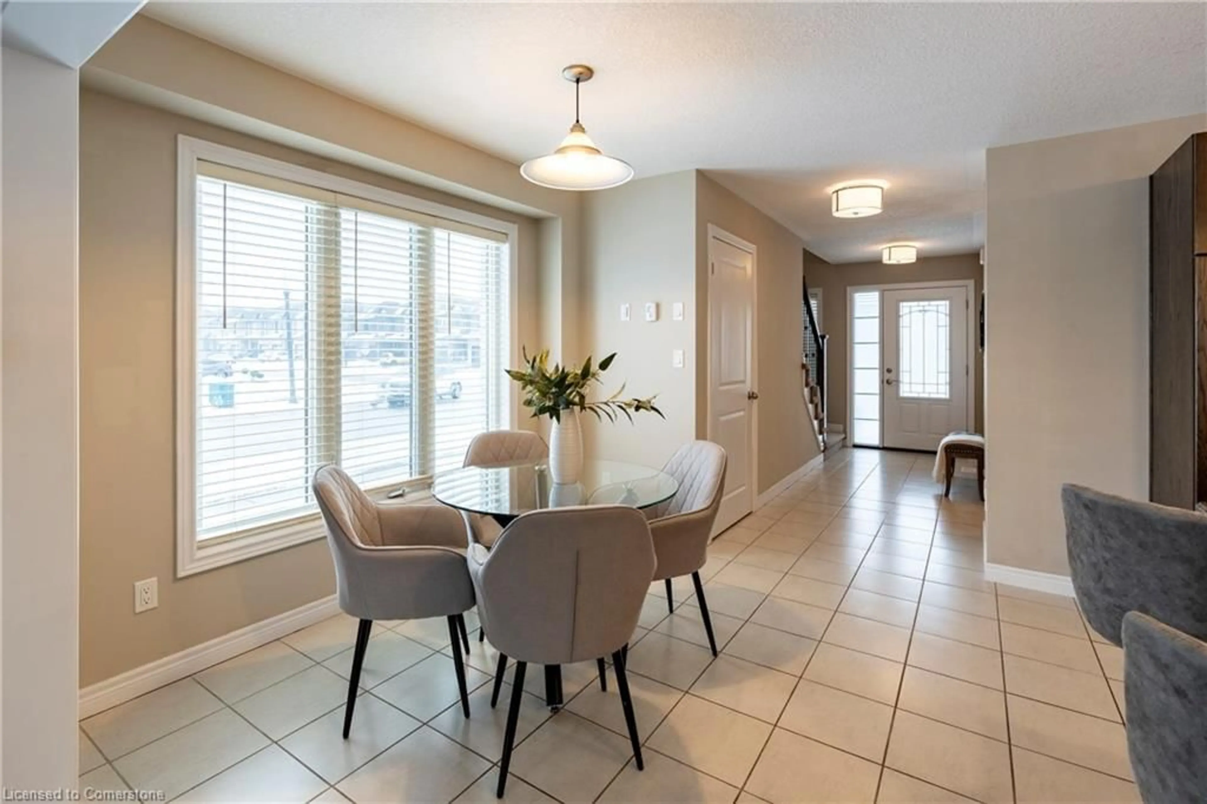 Dining room, ceramic/tile floor for 1389 Caen Ave, Woodstock Ontario L4T 0J3