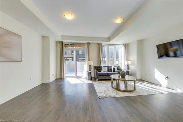 Additional property image - 301 Squire Crescent Cres
