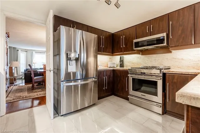 Additional property image - 9 Harbour Dr