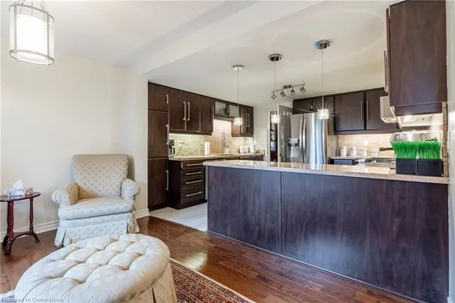 Additional property image - 9 Harbour Dr