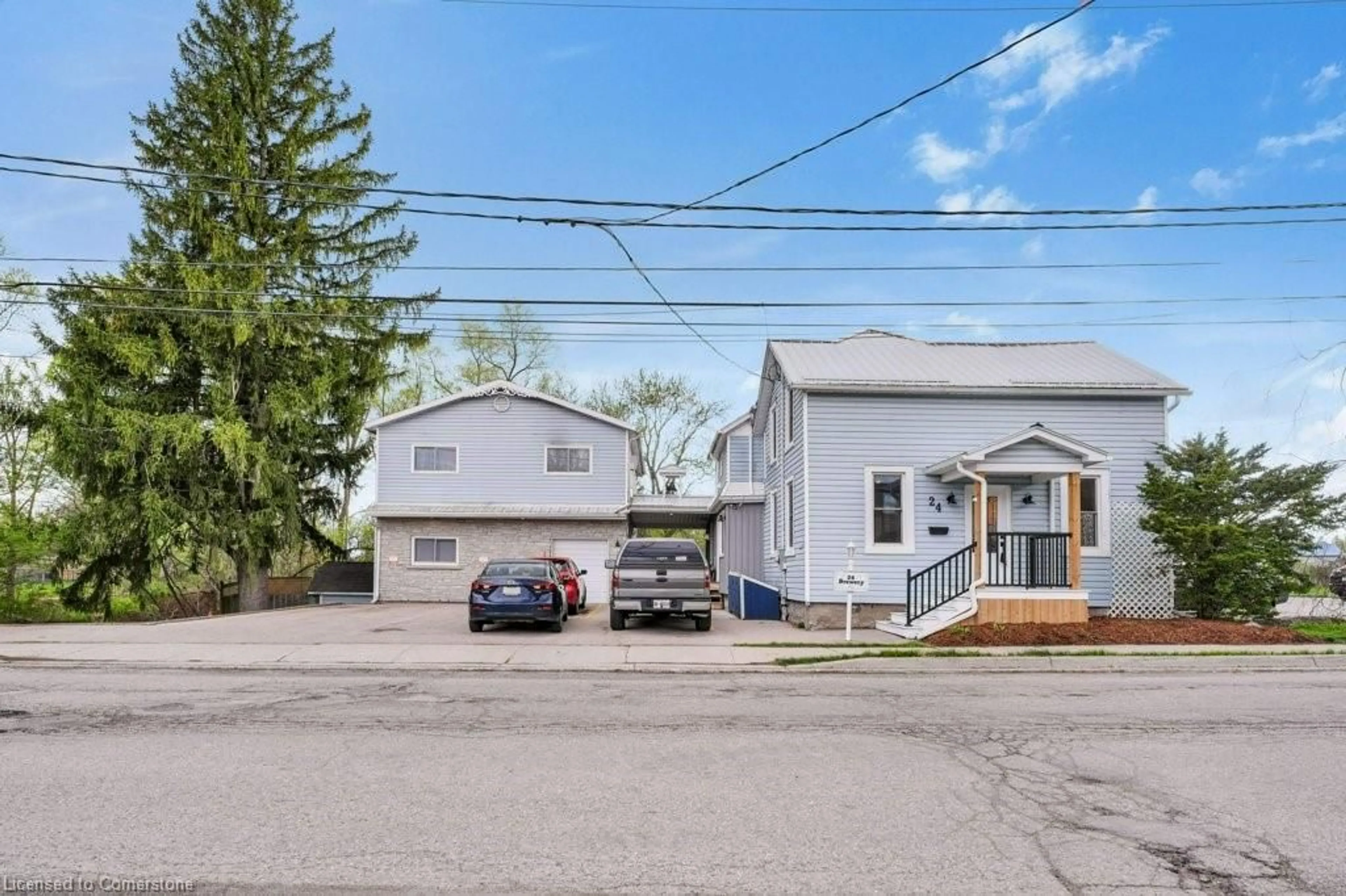 A pic from outside/outdoor area/front of a property/back of a property/a pic from drone, street for 24 Brewery St, Baden Ontario N3A 2S7
