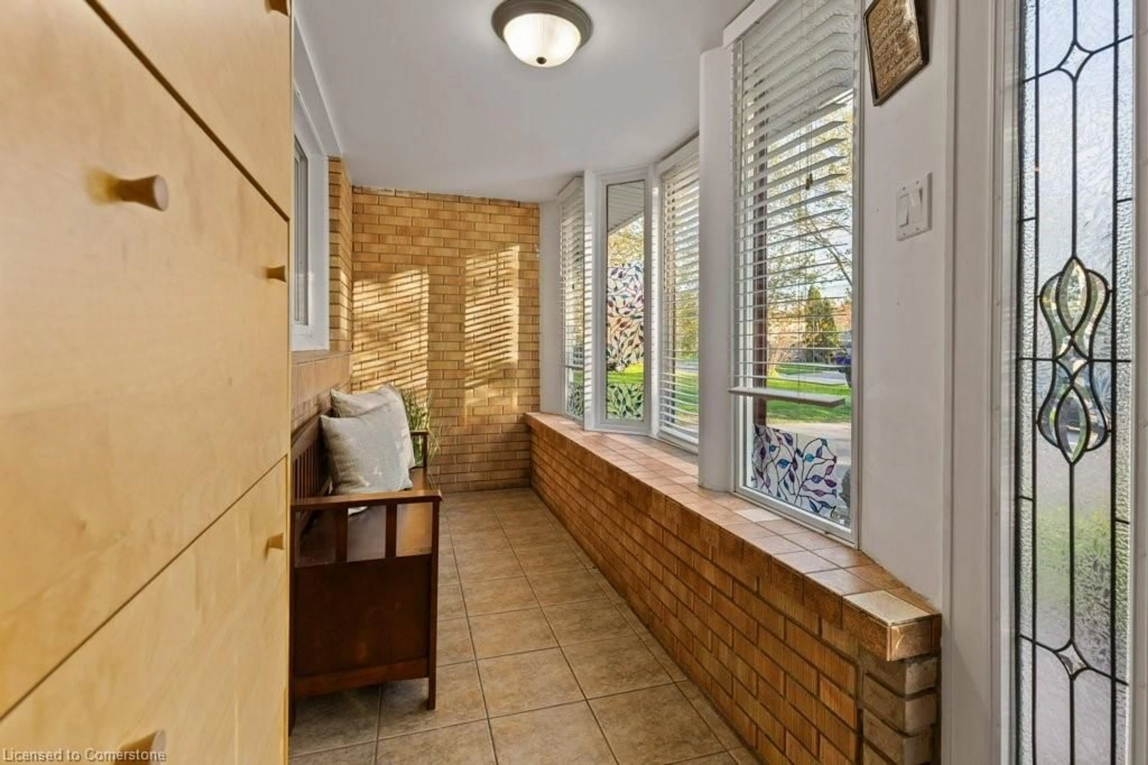 Indoor entryway for 105 Morrison Rd, Kitchener Ontario N2A 2W6