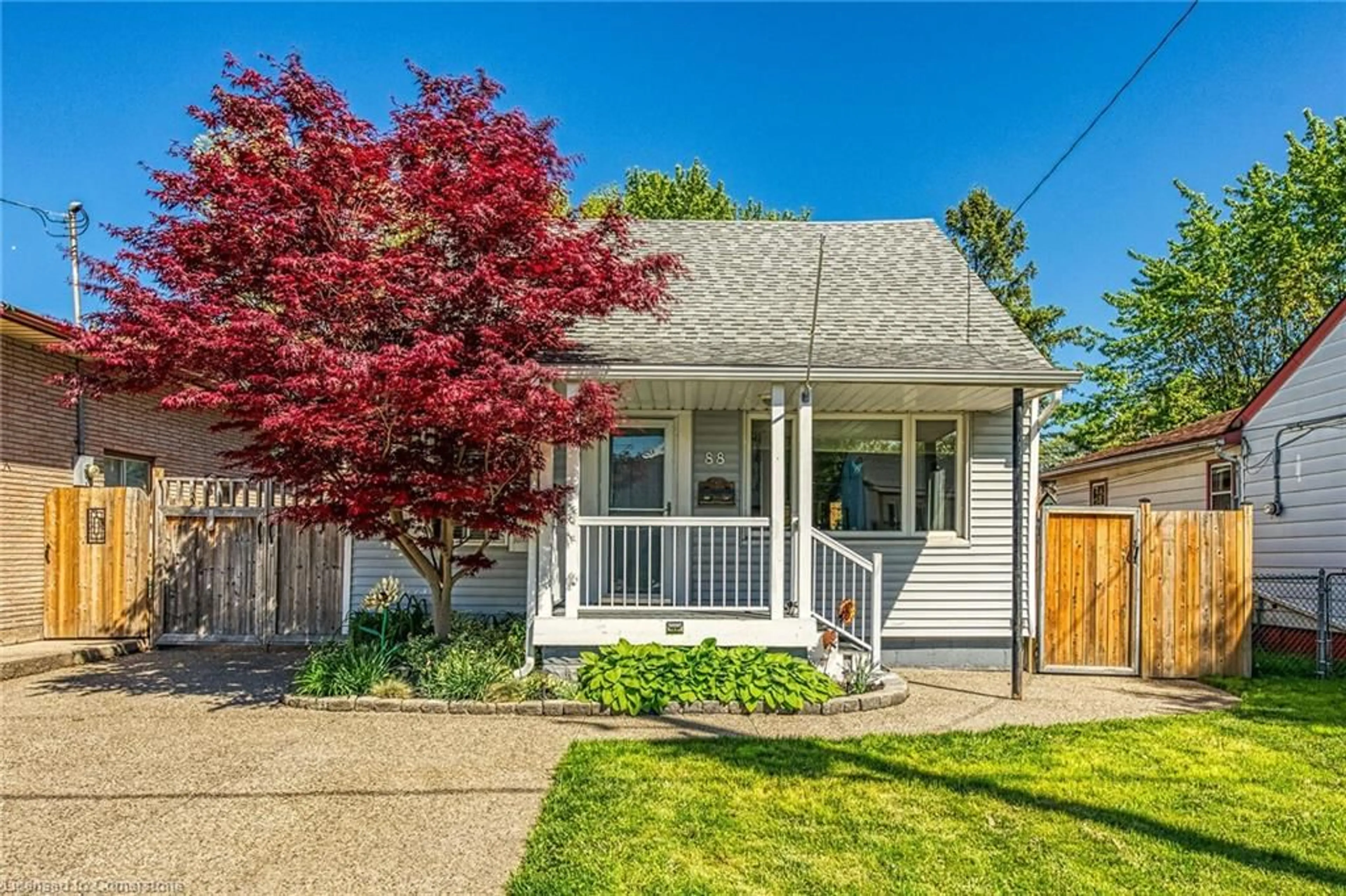 Home with vinyl exterior material, street for 88 Julian Ave, Hamilton Ontario L8H 5R7