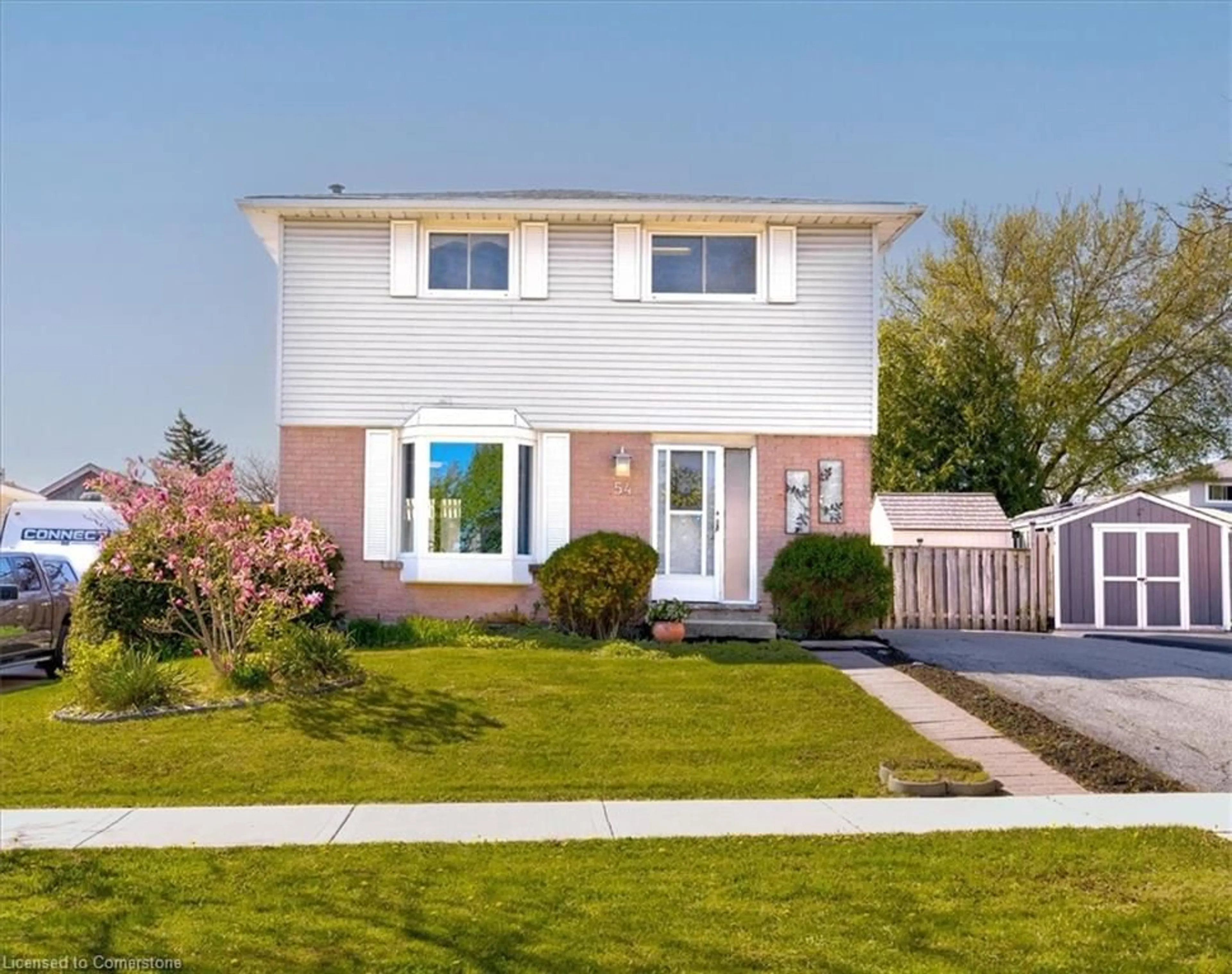 Home with vinyl exterior material, street for 54 Markham Cres, Stoney Creek Ontario L8J 1P1