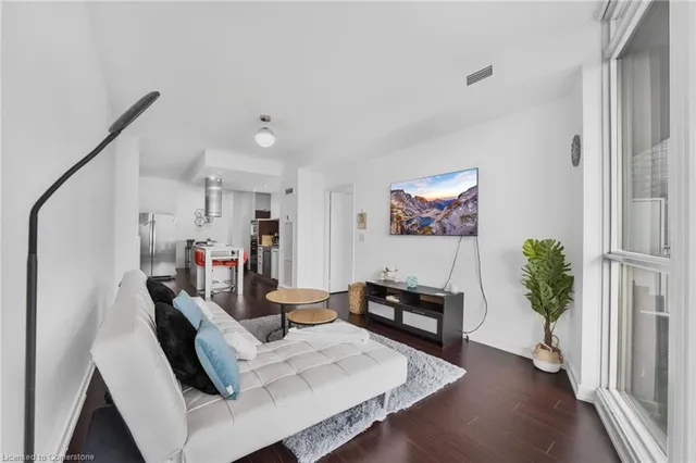 Additional property image - 38 Dan Leckie Way Unit 1909