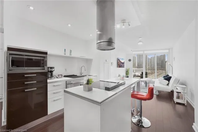Additional property image - 38 Dan Leckie Way Unit 1909