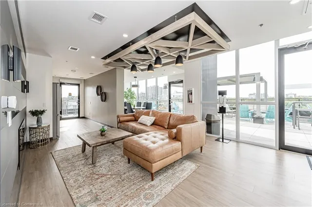 Additional property image - 60 Charles Street West Unit 1104