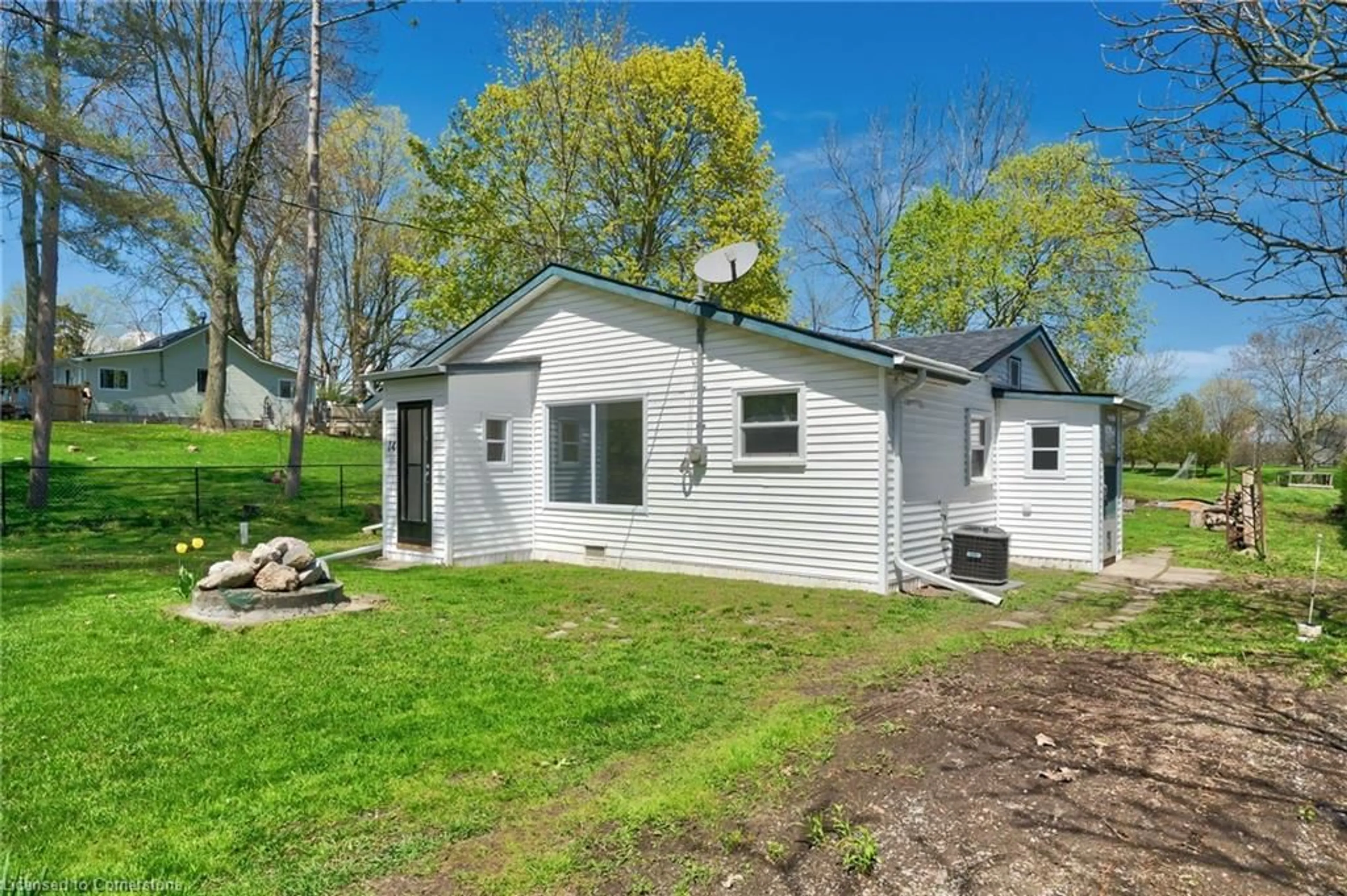 Unknown for 14 Hilltop Dr, Port Ryerse Ontario N3Y 4K2