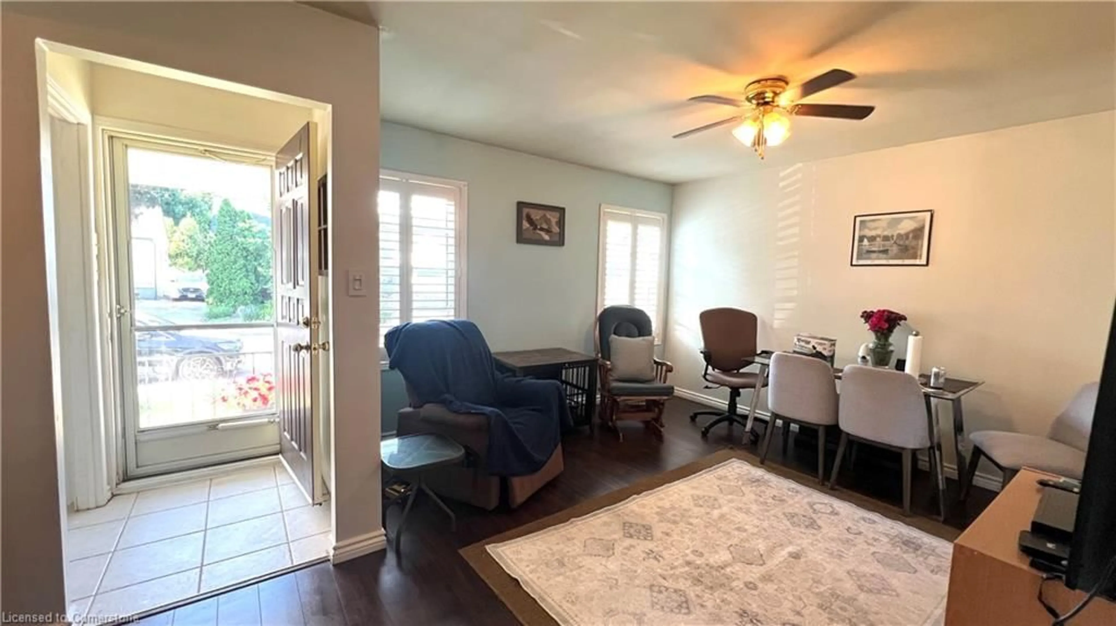 Living room with furniture, unknown for 15 Donald Ave, Dundas Ontario L9H 1E9