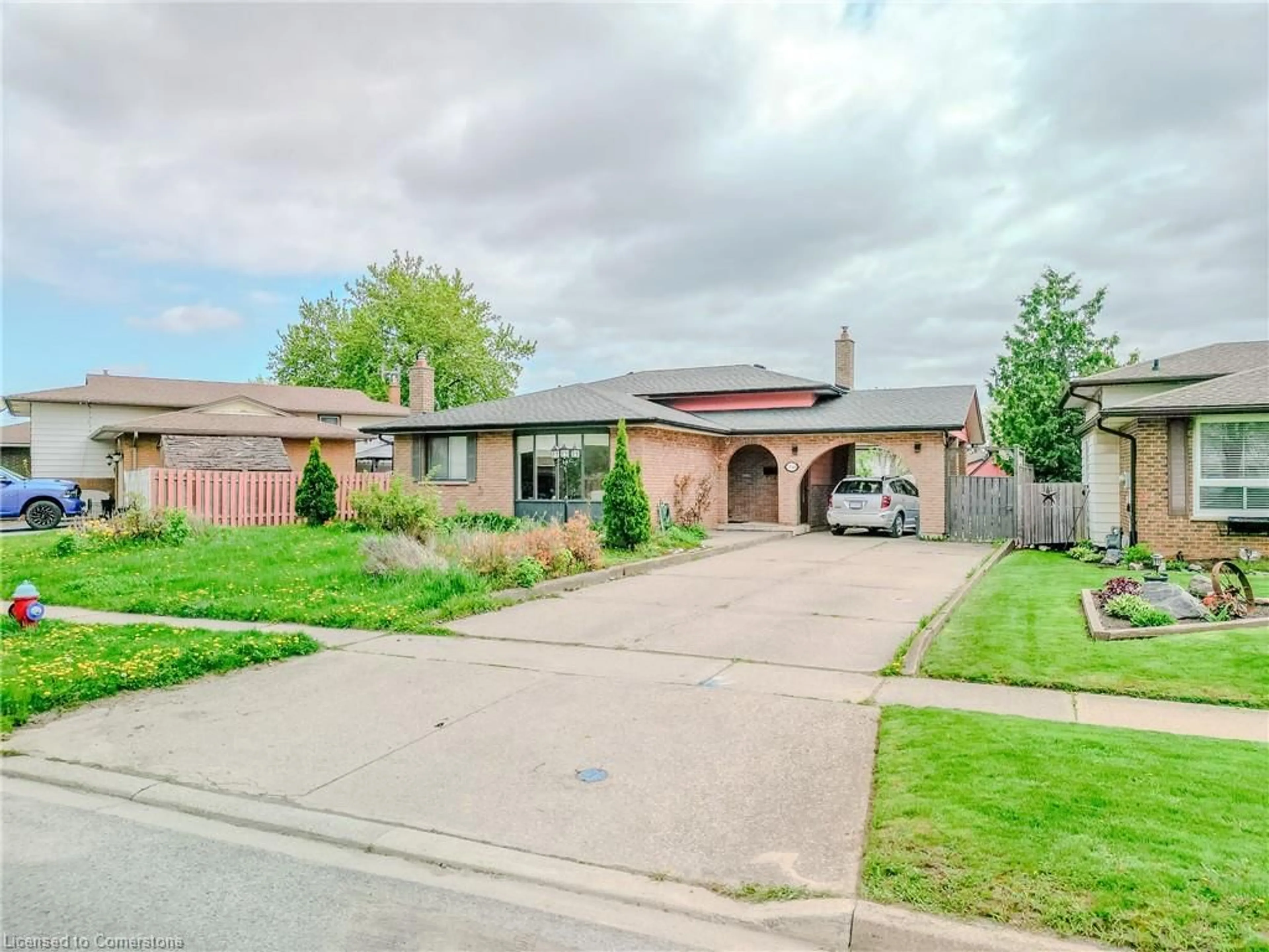 Home with brick exterior material, street for 7248 Casey St, Niagara Falls Ontario L2J 3R2