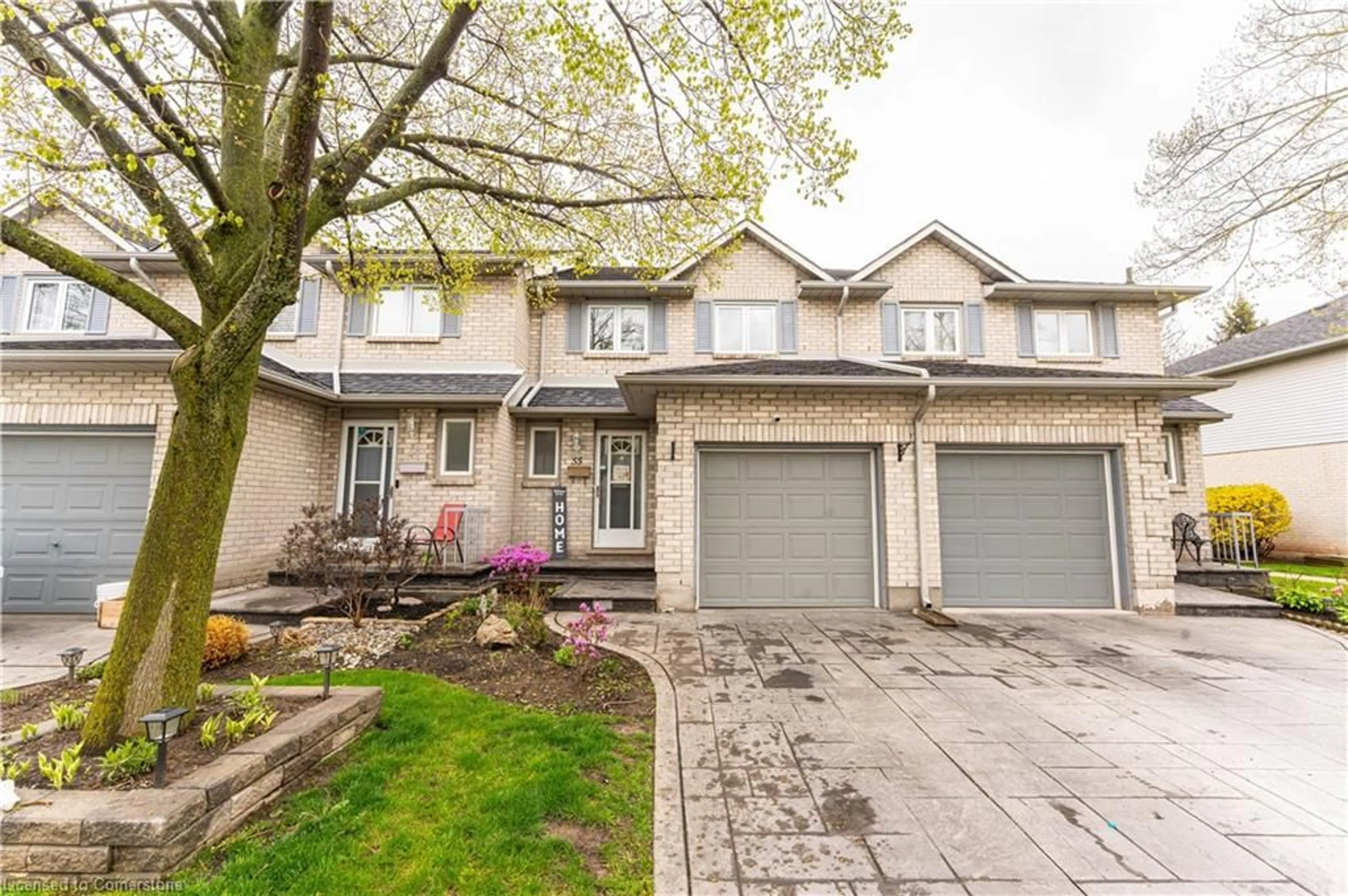 Unknown for 1 Royalwood Crt #55, Hamilton Ontario L8E 4Y2