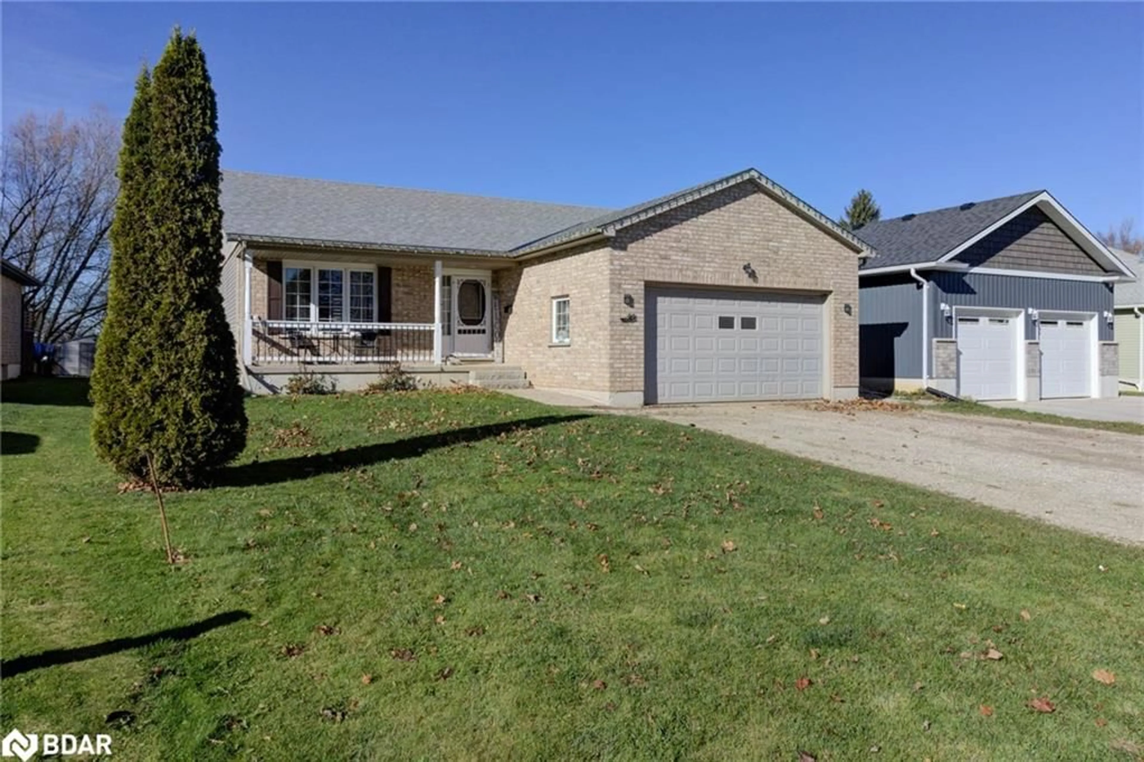 Unknown for 44 Geddes St, Clifford Ontario N0G 1M0