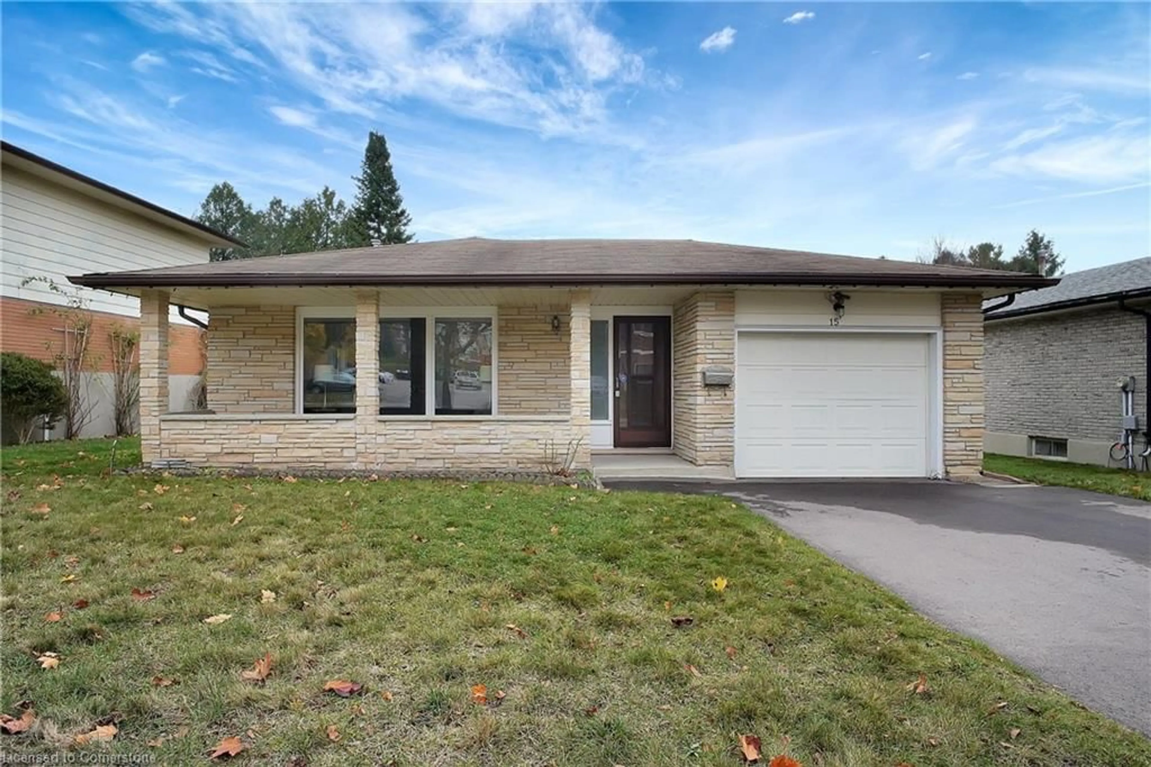 Home with brick exterior material, street for 15 Cherry Hill Dr, Kitchener Ontario N2E 1N5
