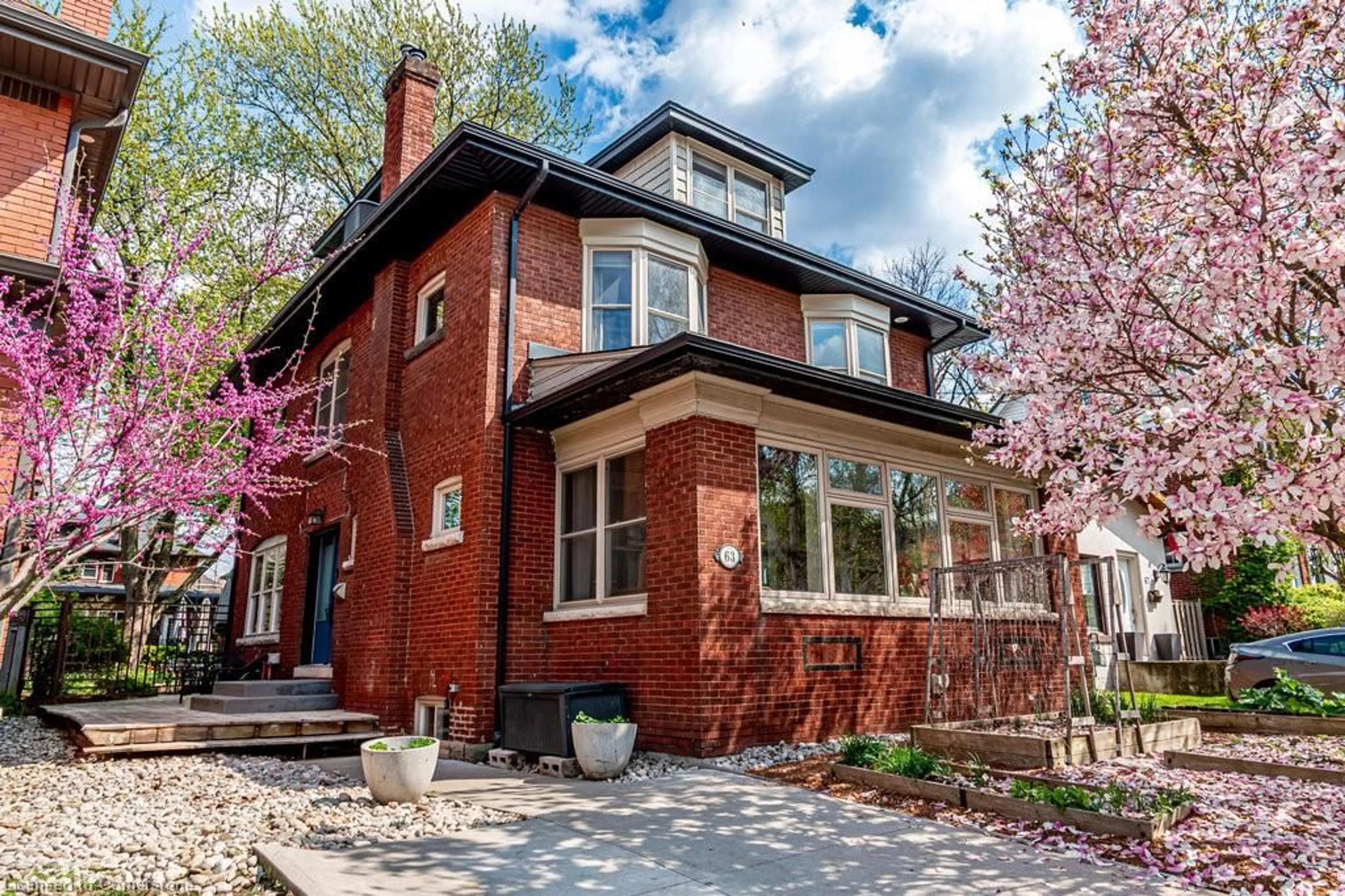 Home with brick exterior material, street for 63 Chedoke Ave, Hamilton Ontario L8P 4P2