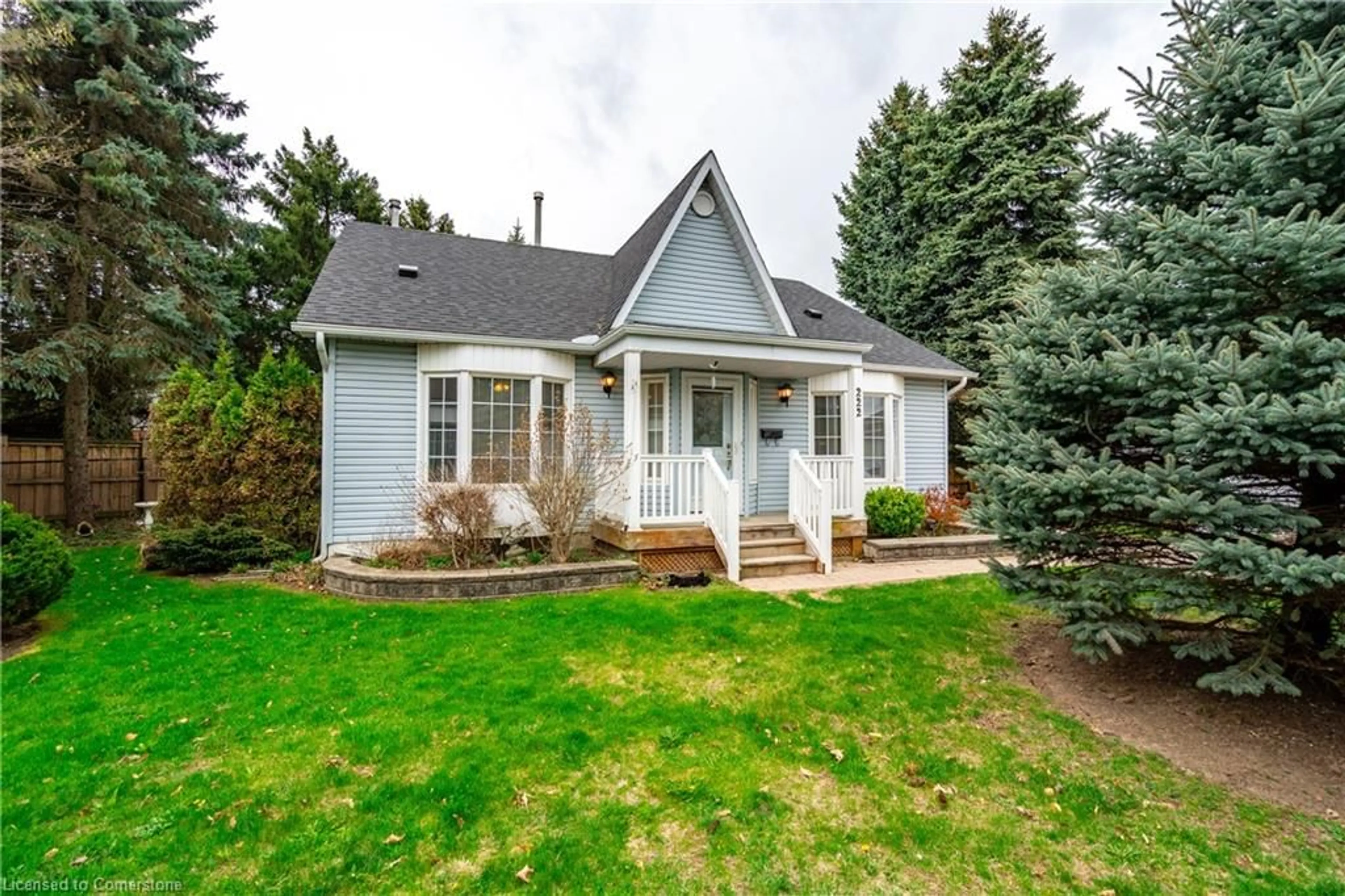 Home with vinyl exterior material, street for 222 Silverbirch Blvd #3, Mount Hope Ontario L0R 1W0