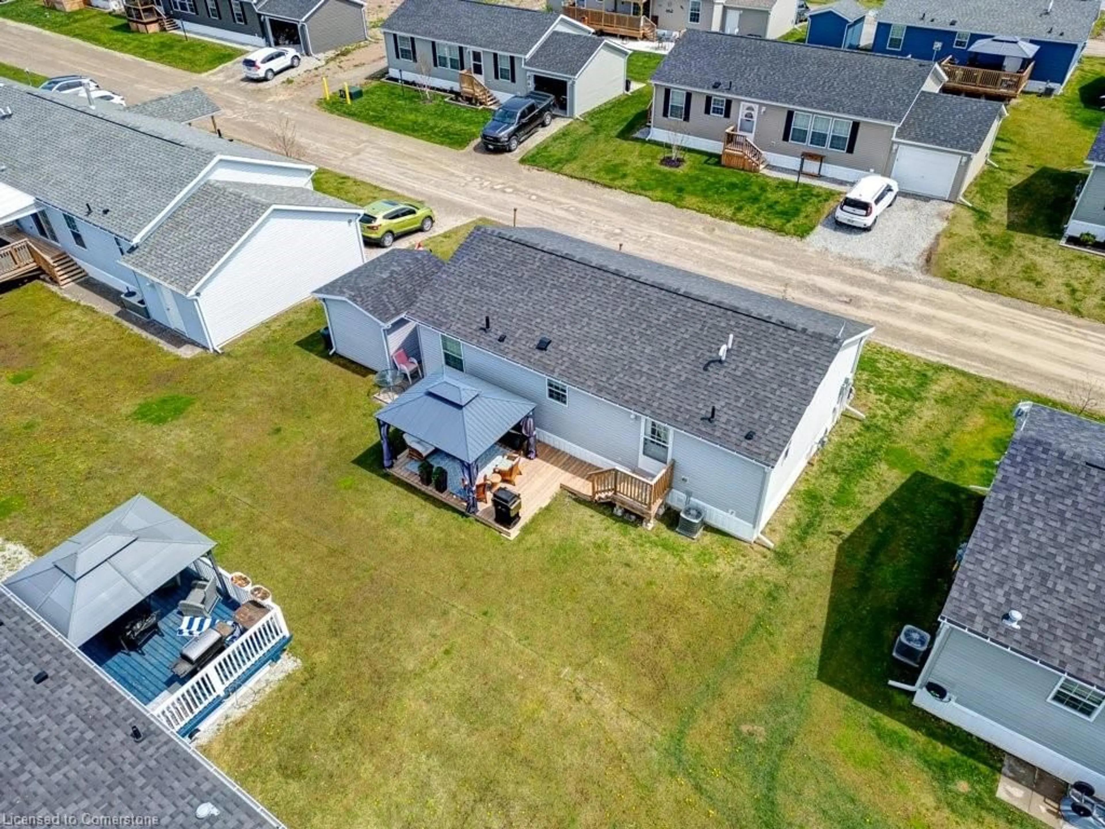 A pic from outside/outdoor area/front of a property/back of a property/a pic from drone, street for 9 Copper Beech Dr, Nanticoke Ontario N0A 1L0