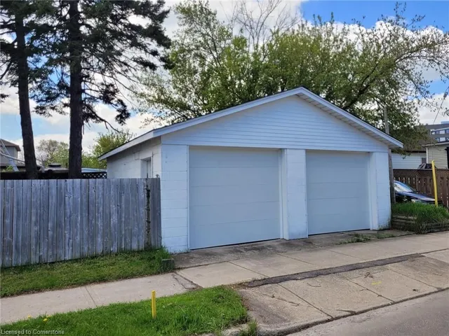 Additional property image - 2 Craigroyston Rd