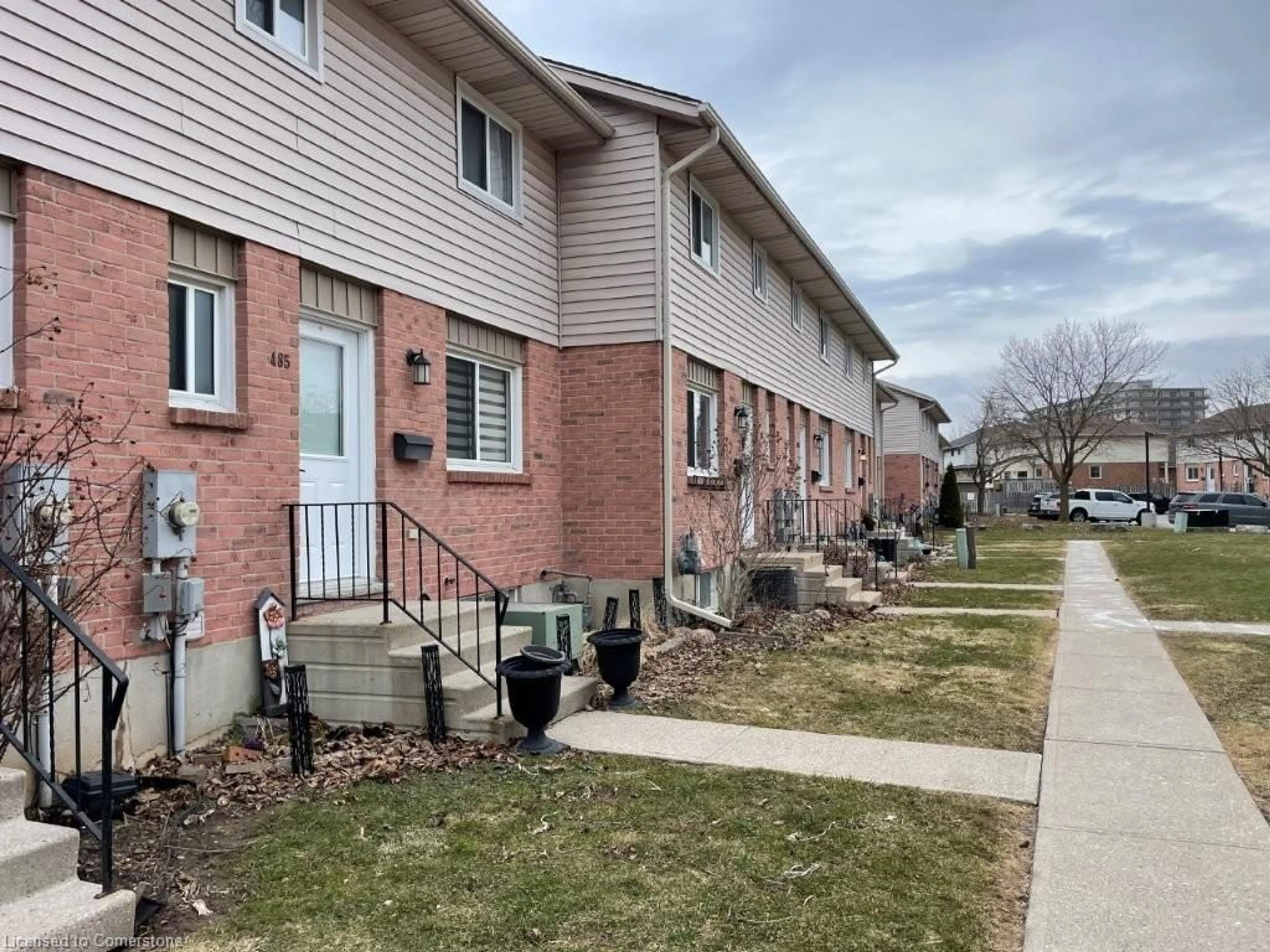 Unknown for 485 Springbank Ave #23, Woodstock Ontario N4T 1R1