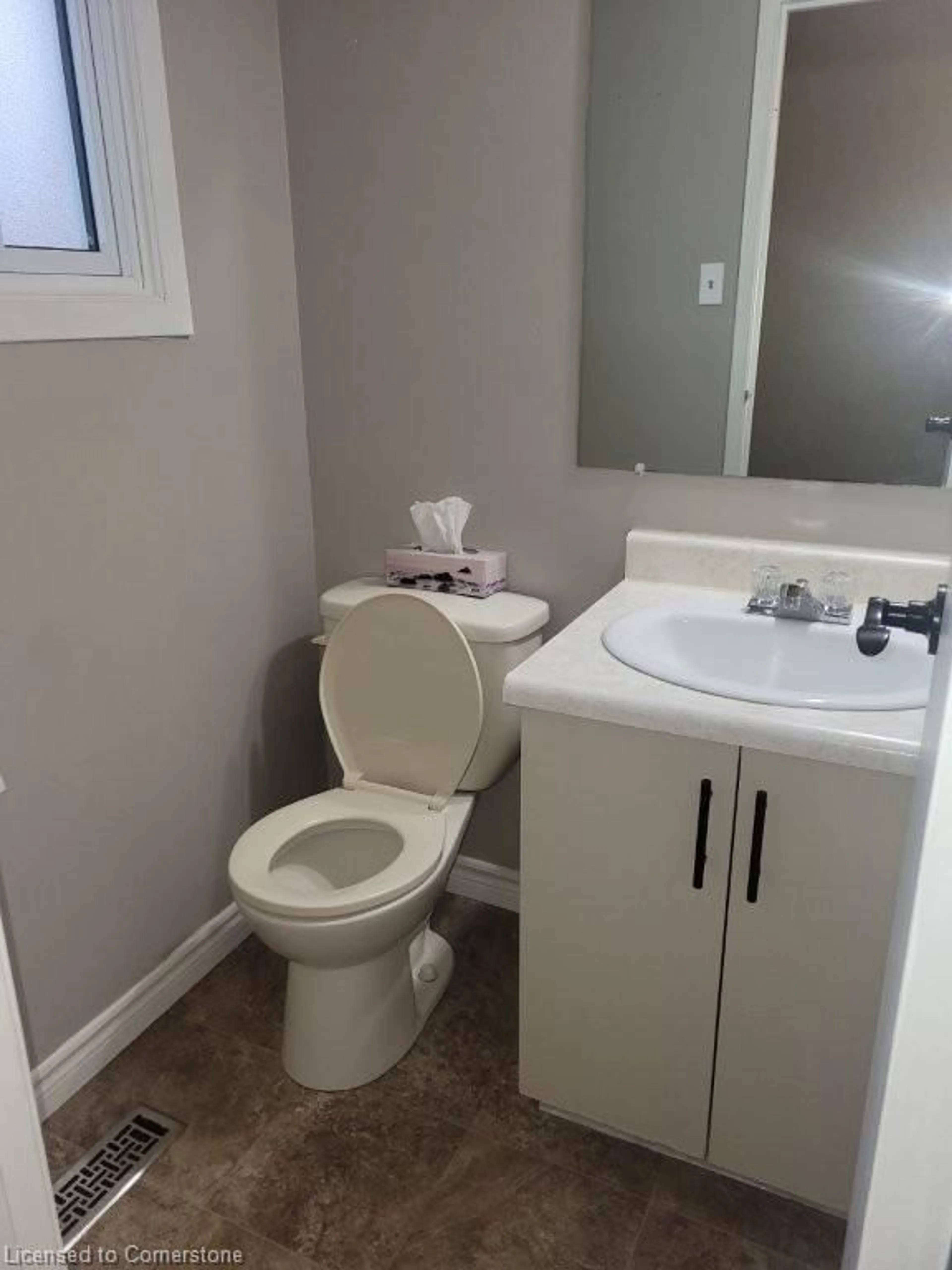 A pic of a room for 485 Springbank Ave #23, Woodstock Ontario N4T 1R1