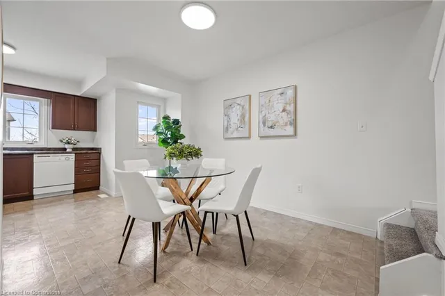 Additional property image - 155 Highland Cres Unit 8