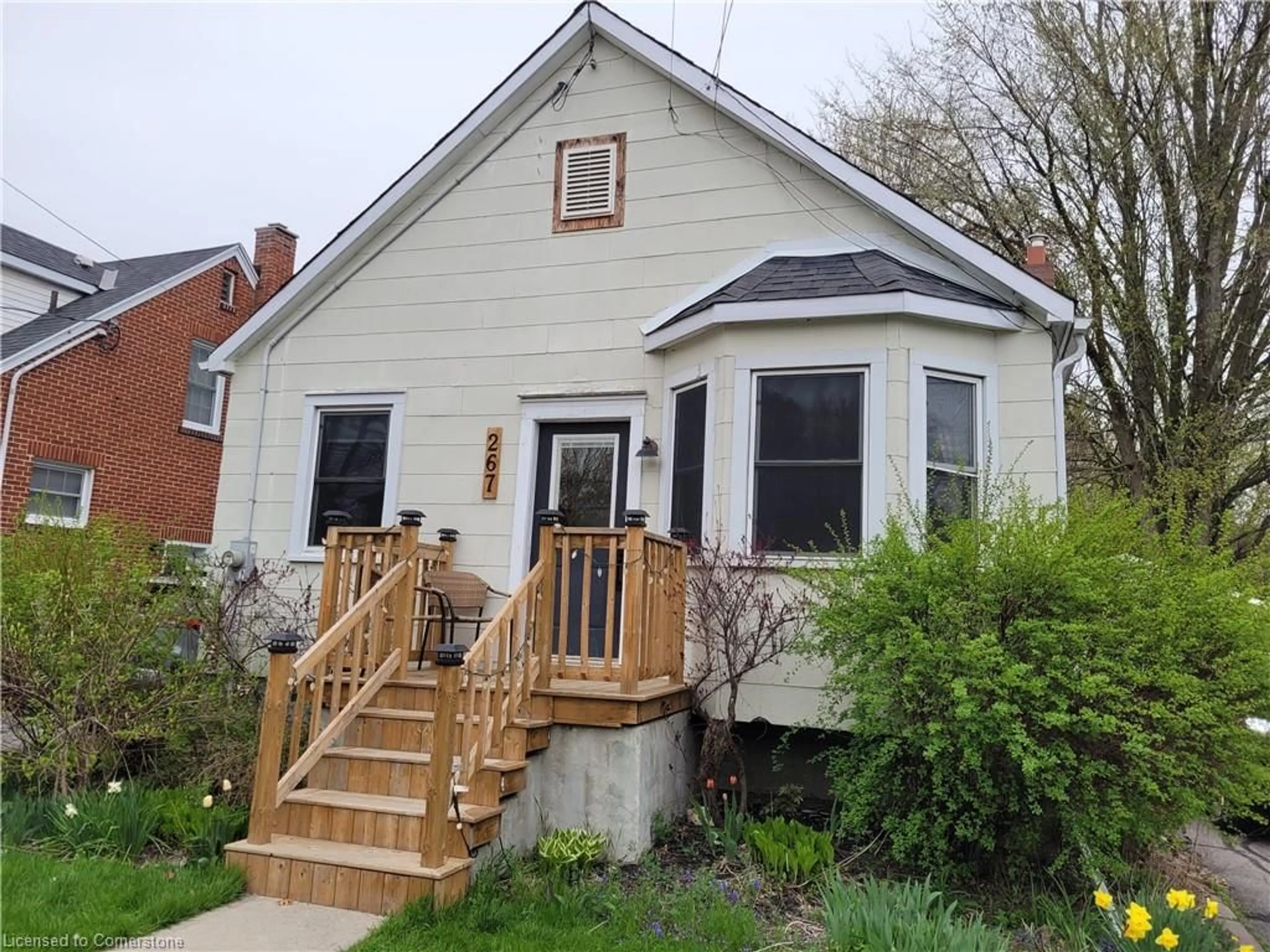 Home with brick exterior material, street for 267 Bleecker Ave, Belleville Ontario K8N 3V3