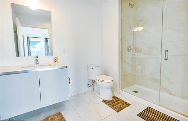 Additional property image - 405 Dundas St