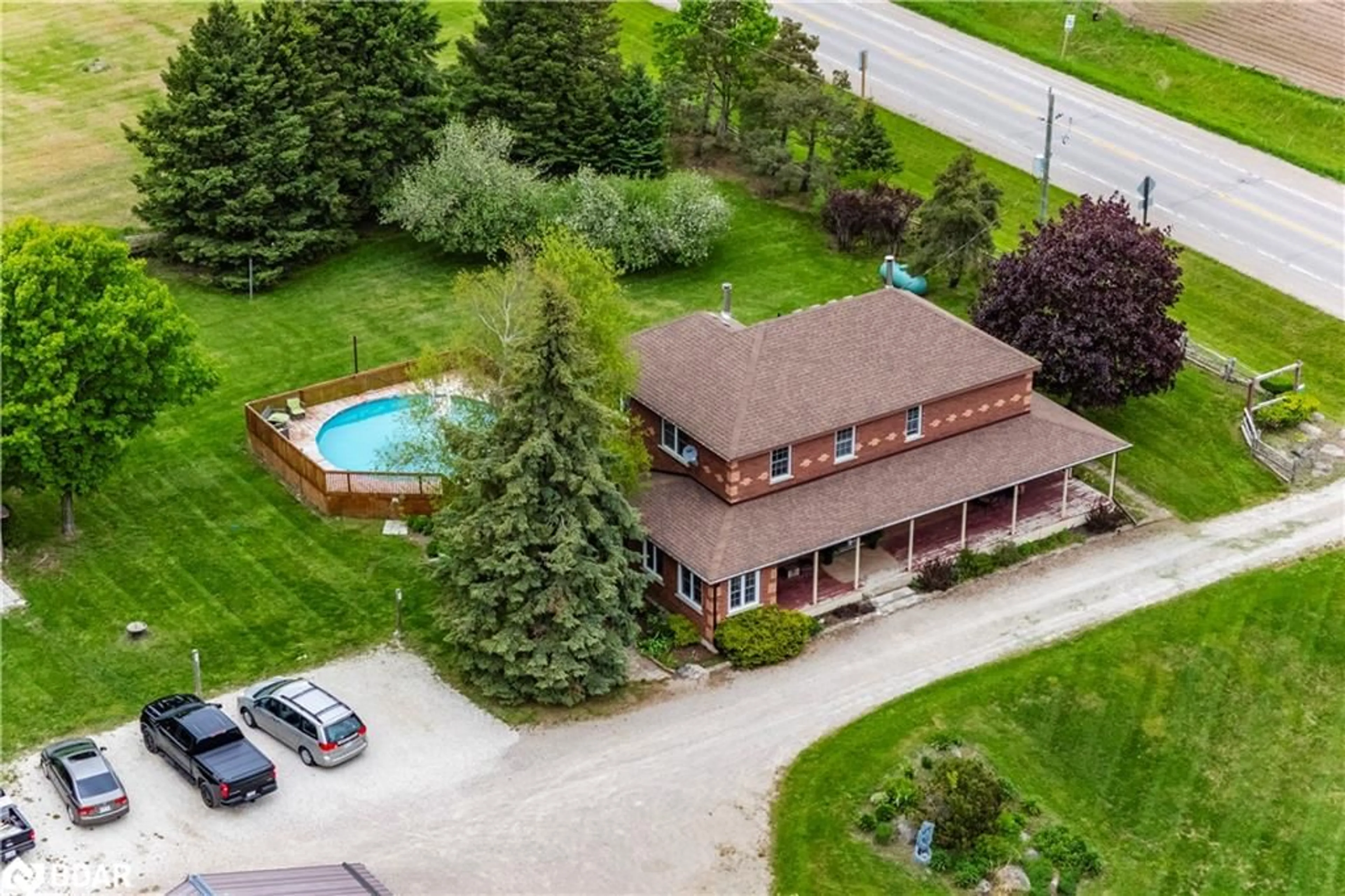 A pic from outside/outdoor area/front of a property/back of a property/a pic from drone, street for 936488 Dufferin County Road 18 Rd, Mulmur Ontario L9V 0L5