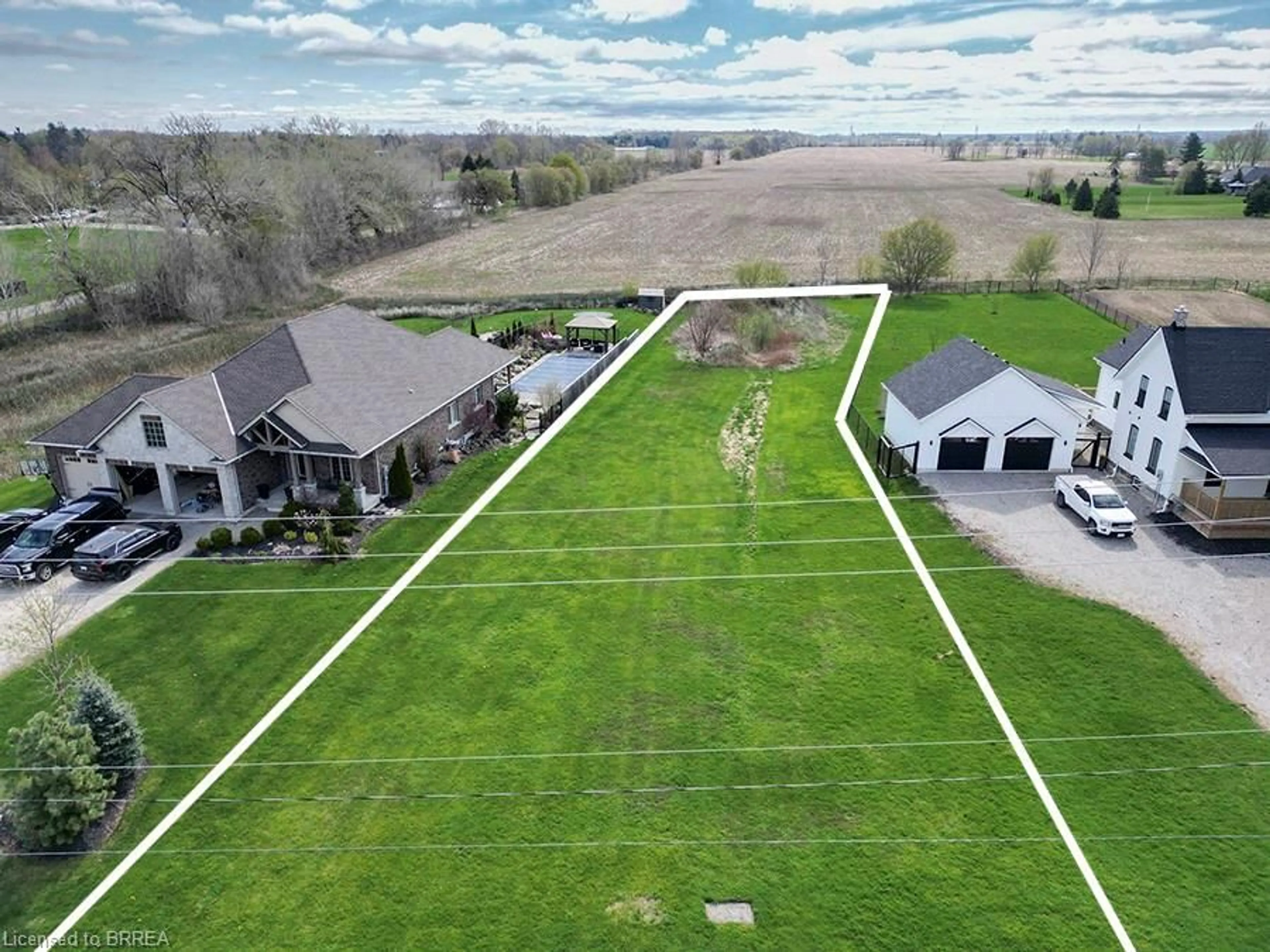 A pic from outside/outdoor area/front of a property/back of a property/a pic from drone, unknown for PT LT 8 Mount Pleasant Rd, Mount Pleasant Ontario N0E 1K0