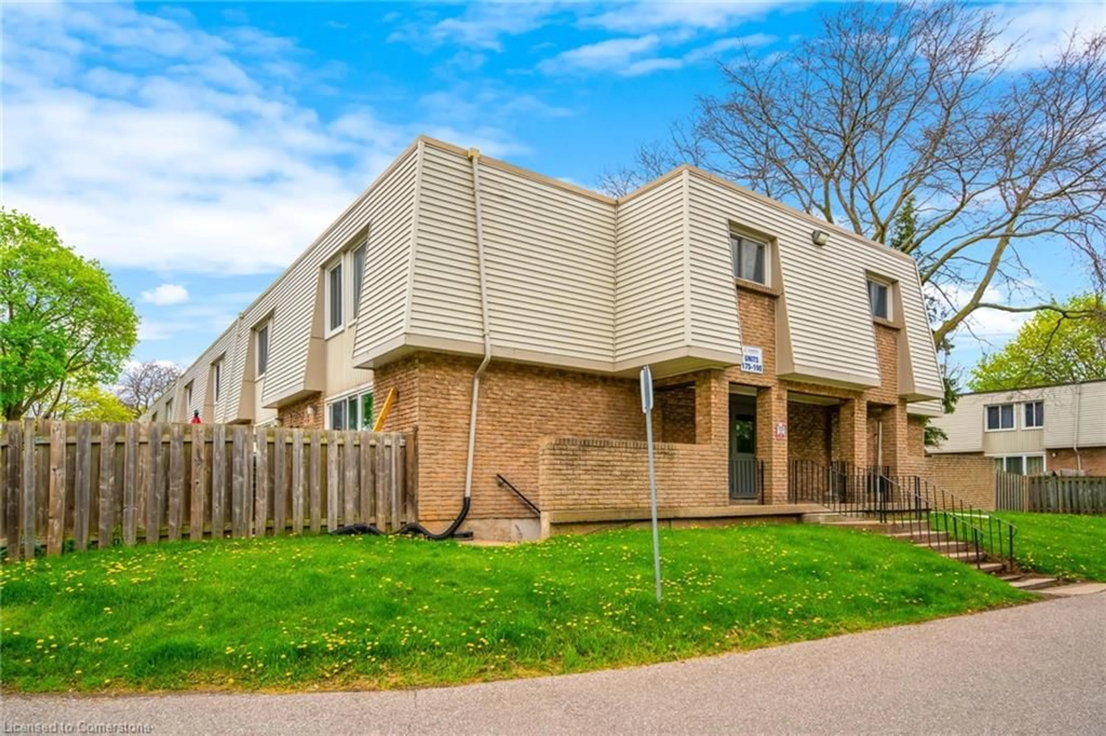 Unknown for 17 Old Pine Trail #185, St. Catharines Ontario L2M 6P9