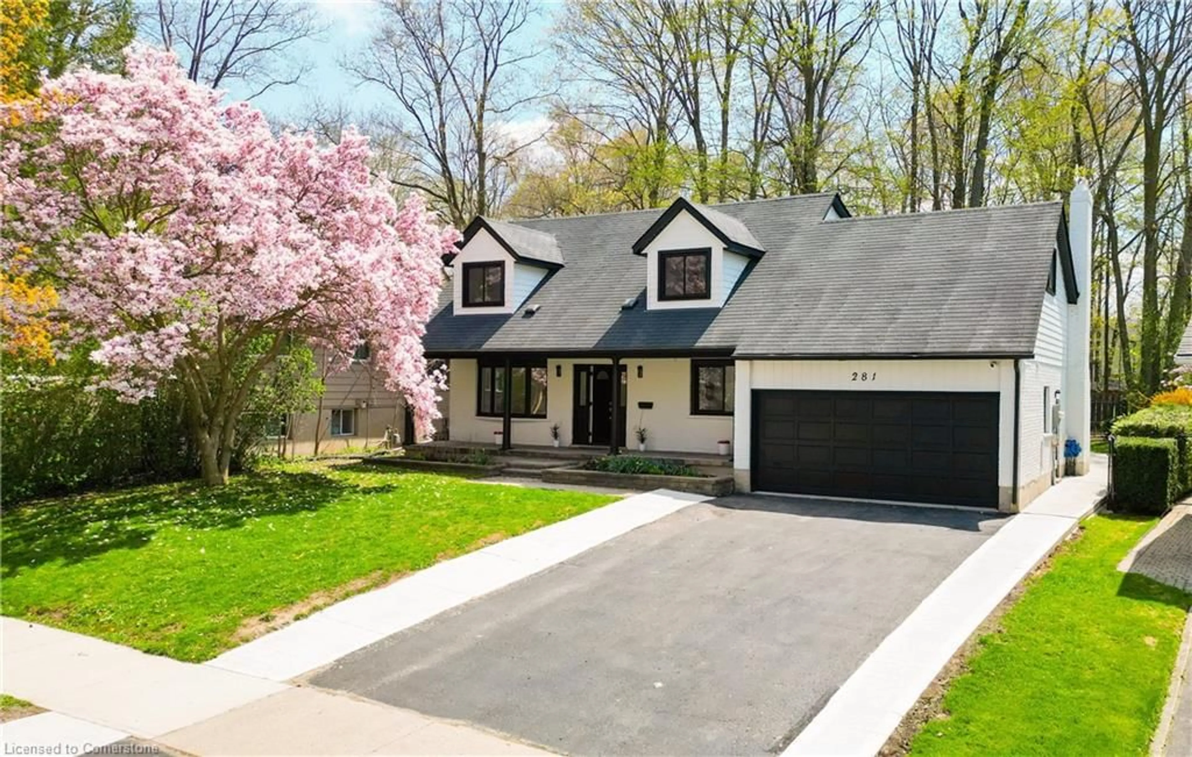Unknown for 281 Parkmount Dr, Waterloo Ontario N2L 5R4