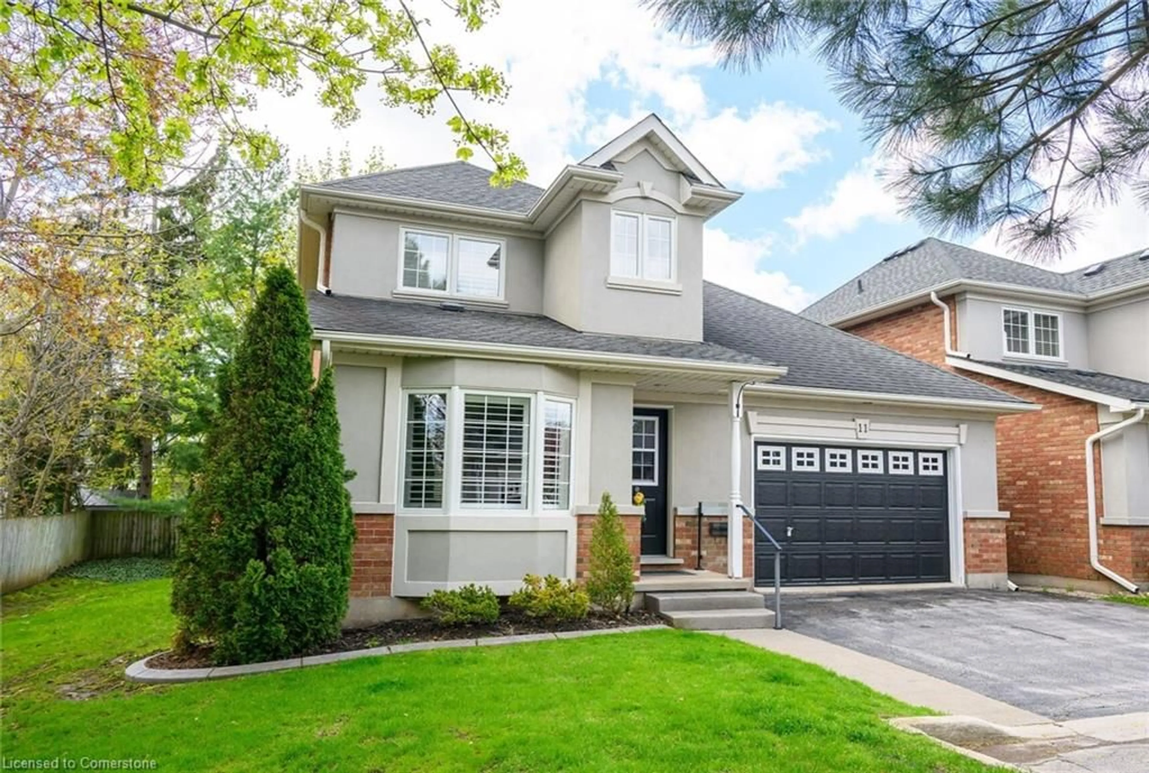 Home with brick exterior material, street for 91 Main St #11, Grimsby Ontario L3M 1N6