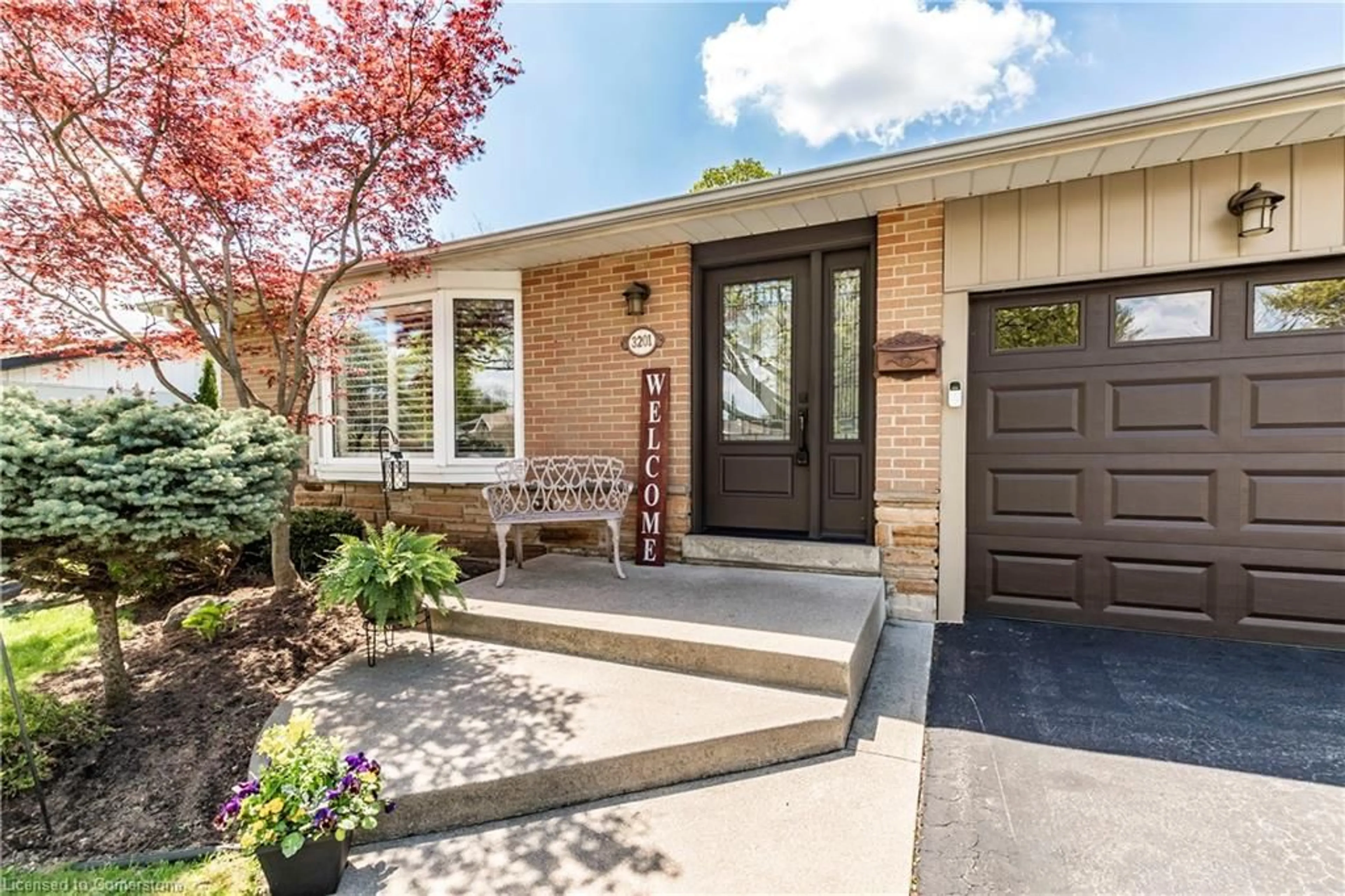 Home with brick exterior material, street for 3201 Centennial Dr, Burlington Ontario L7M 1C3