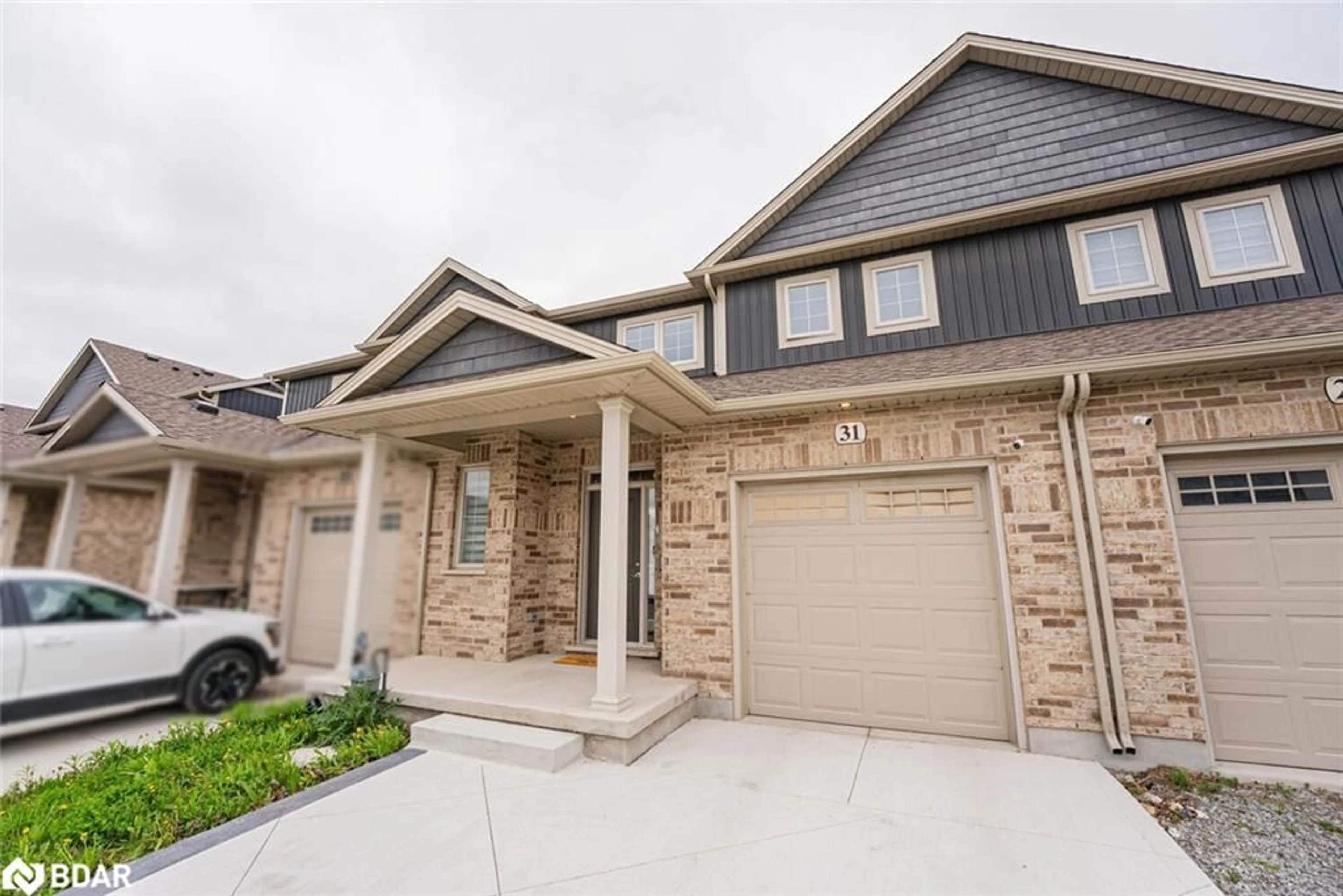 Home with brick exterior material, street for 31 Corbin St, Niagara Falls Ontario L2P 0E8