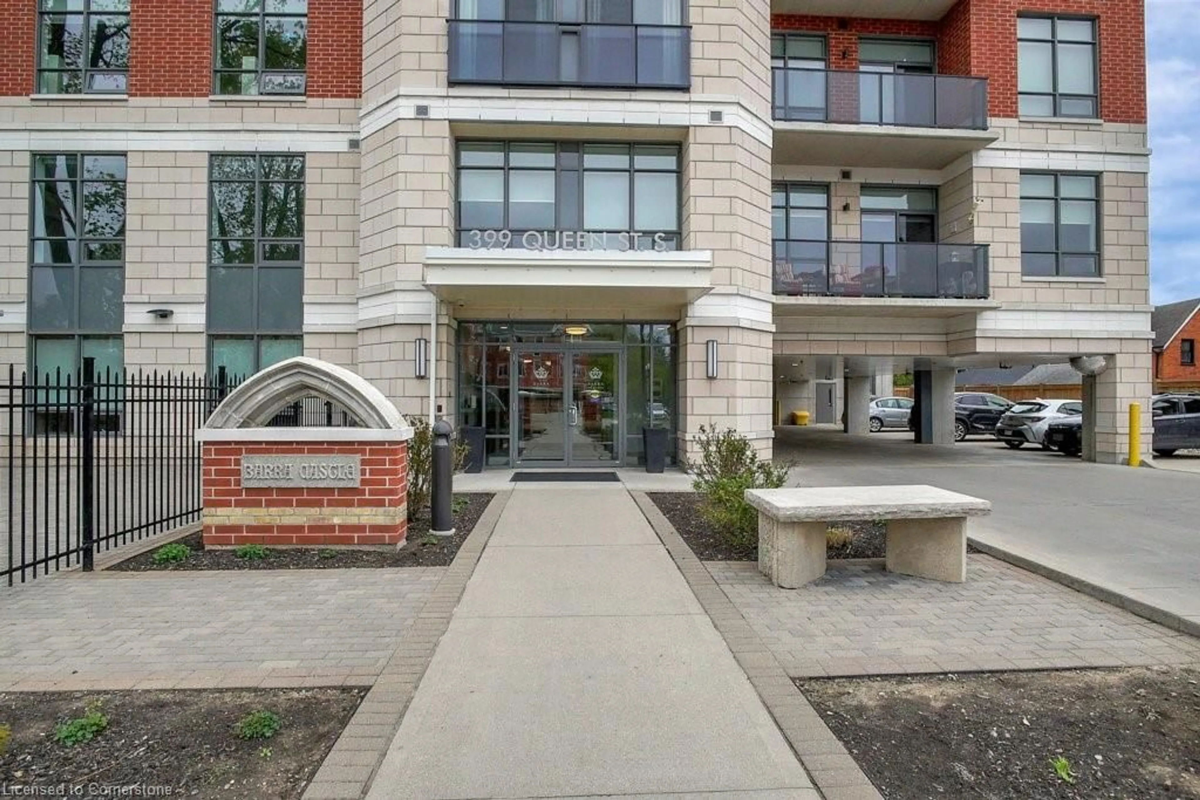 Unknown for 399 Queen St #101, Kitchener Ontario N2G 0C4