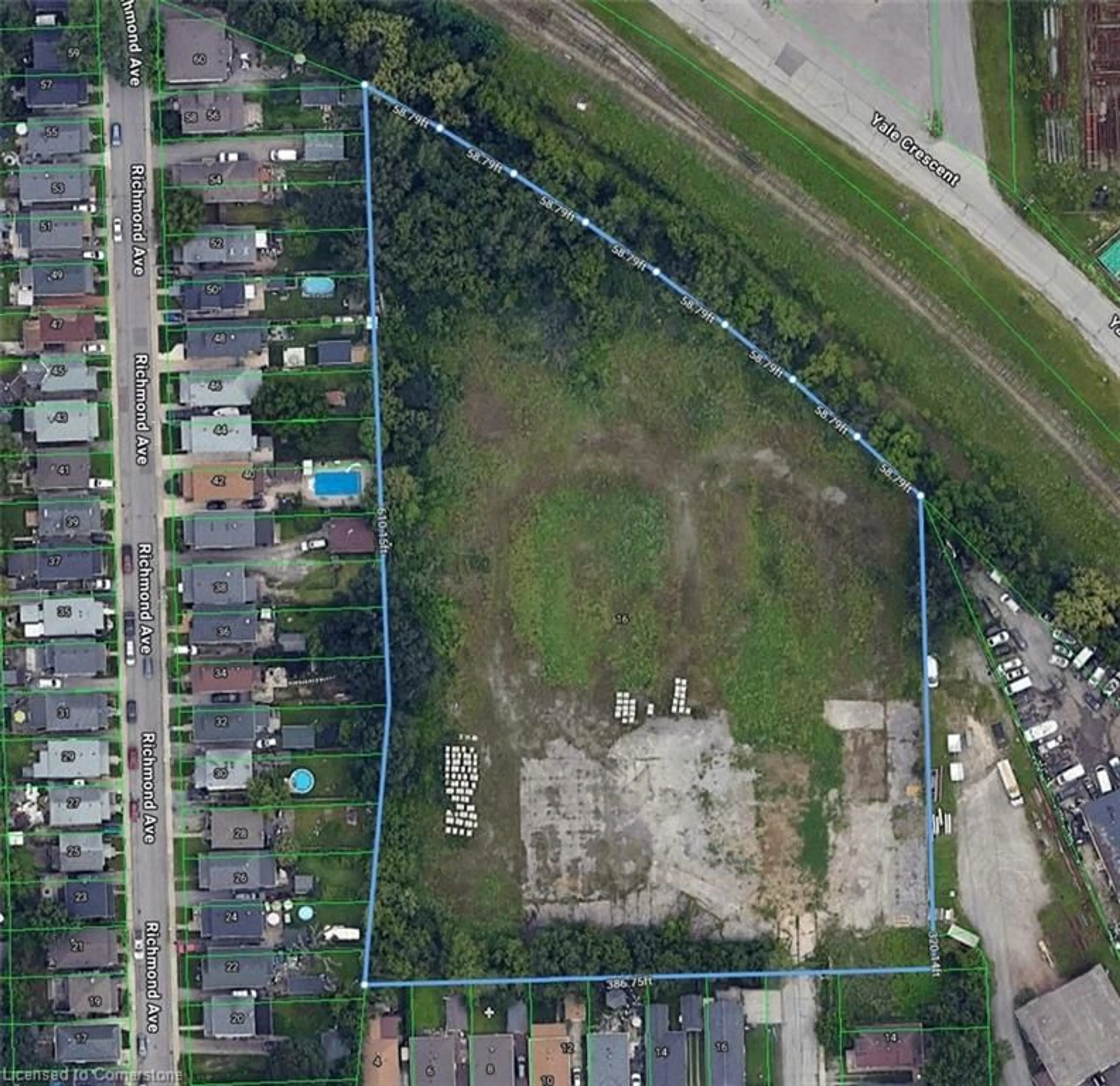 A pic from outside/outdoor area/front of a property/back of a property/a pic from drone, street for 16 Mitchell St, St. Catharines Ontario L2R 3W4