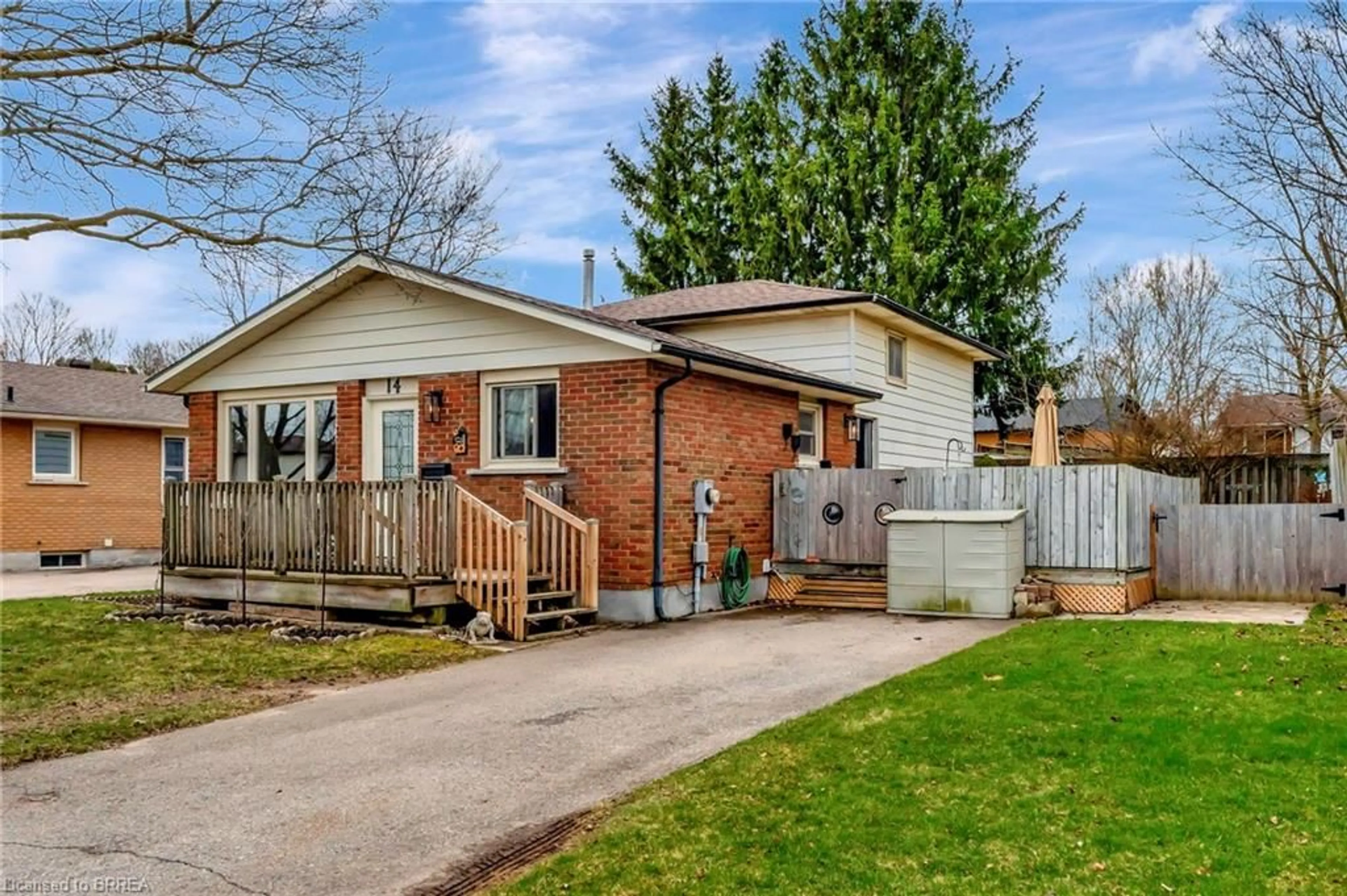 Home with brick exterior material, street for 14 Laurel Cres, Ingersoll Ontario N5C 3S4
