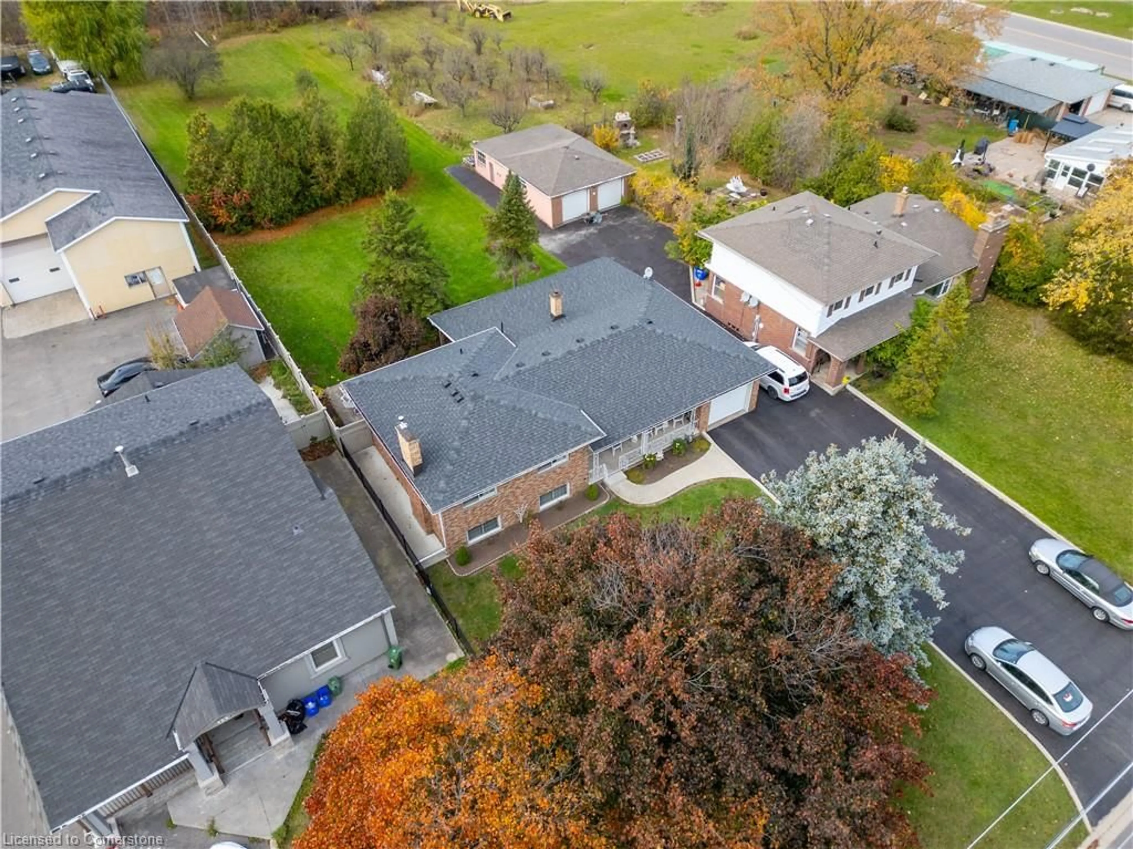 A pic from outside/outdoor area/front of a property/back of a property/a pic from drone, street for 337 Mcneilly Rd, Stoney Creek Ontario L8E 5H4