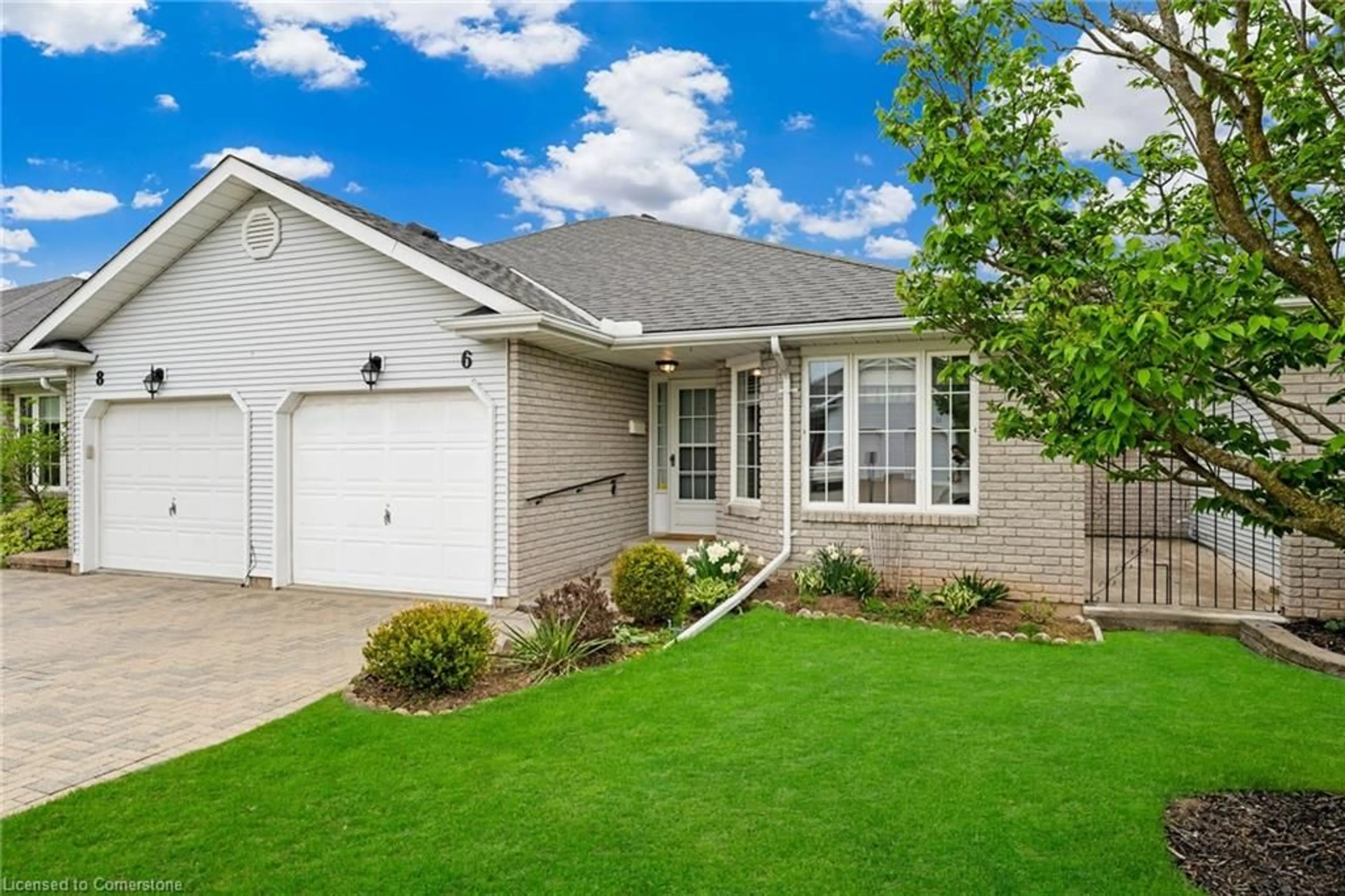 Home with vinyl exterior material, street for 6 Village Dr, Smithville Ontario L0R 2A0