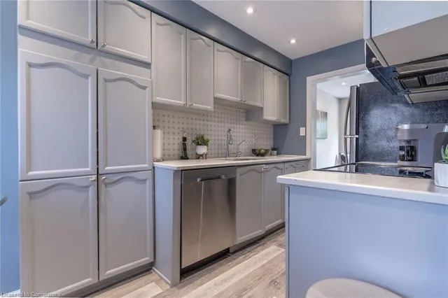 Additional property image - 2915 Headon Forest Dr Unit 41