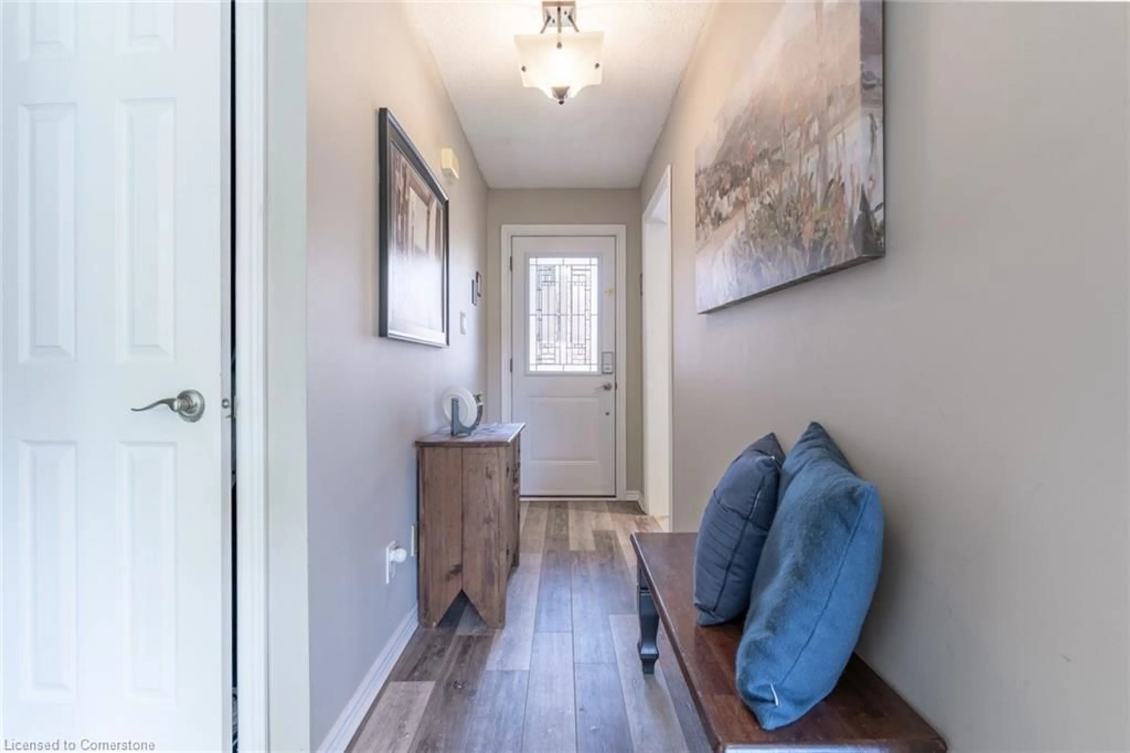 Indoor entryway for 2915 Headon Forest Dr #41, Burlington Ontario L7M 3Z6