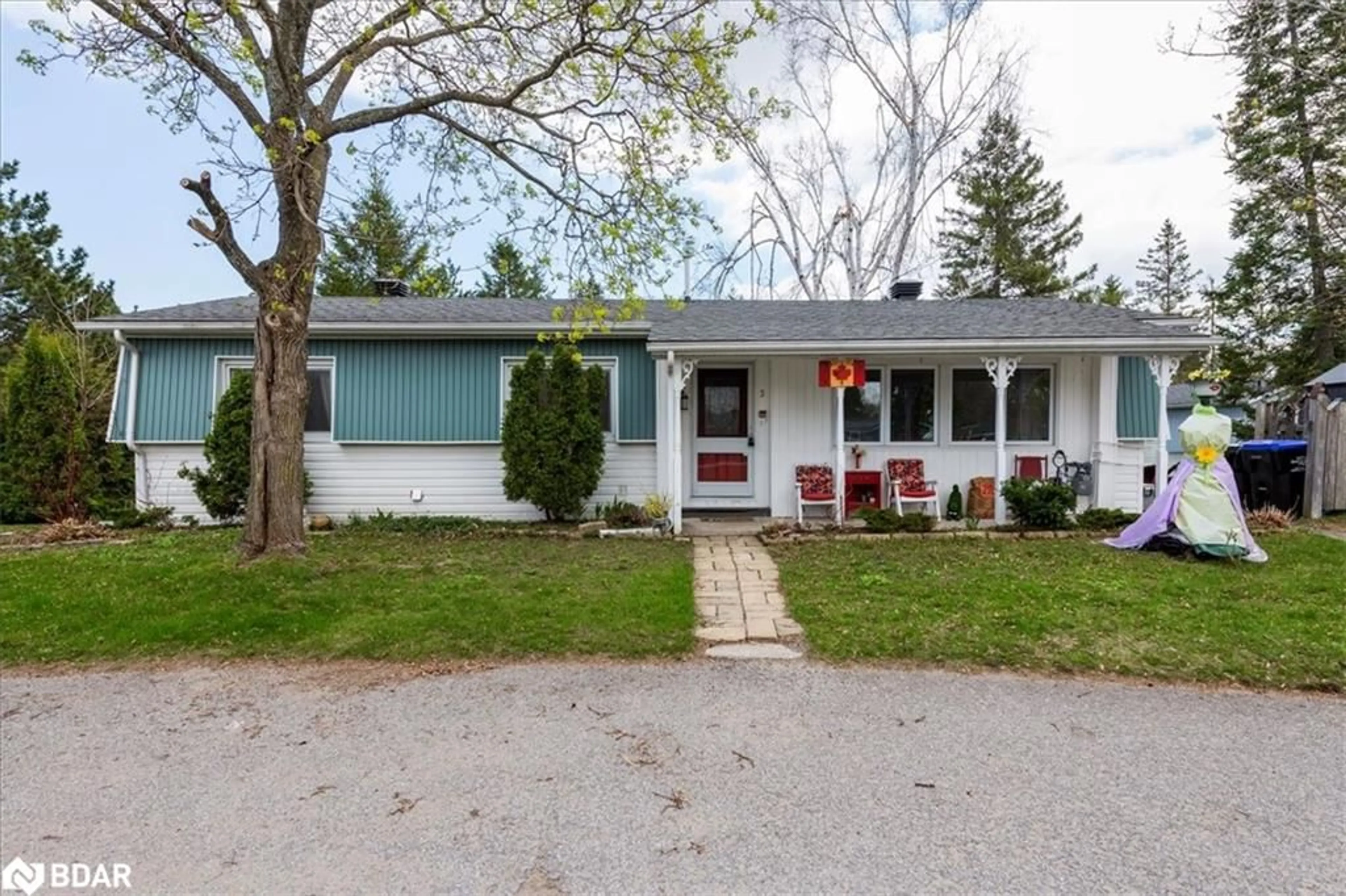Unknown for 3 Yew Crt, Innisfil Ontario L9S 1M9