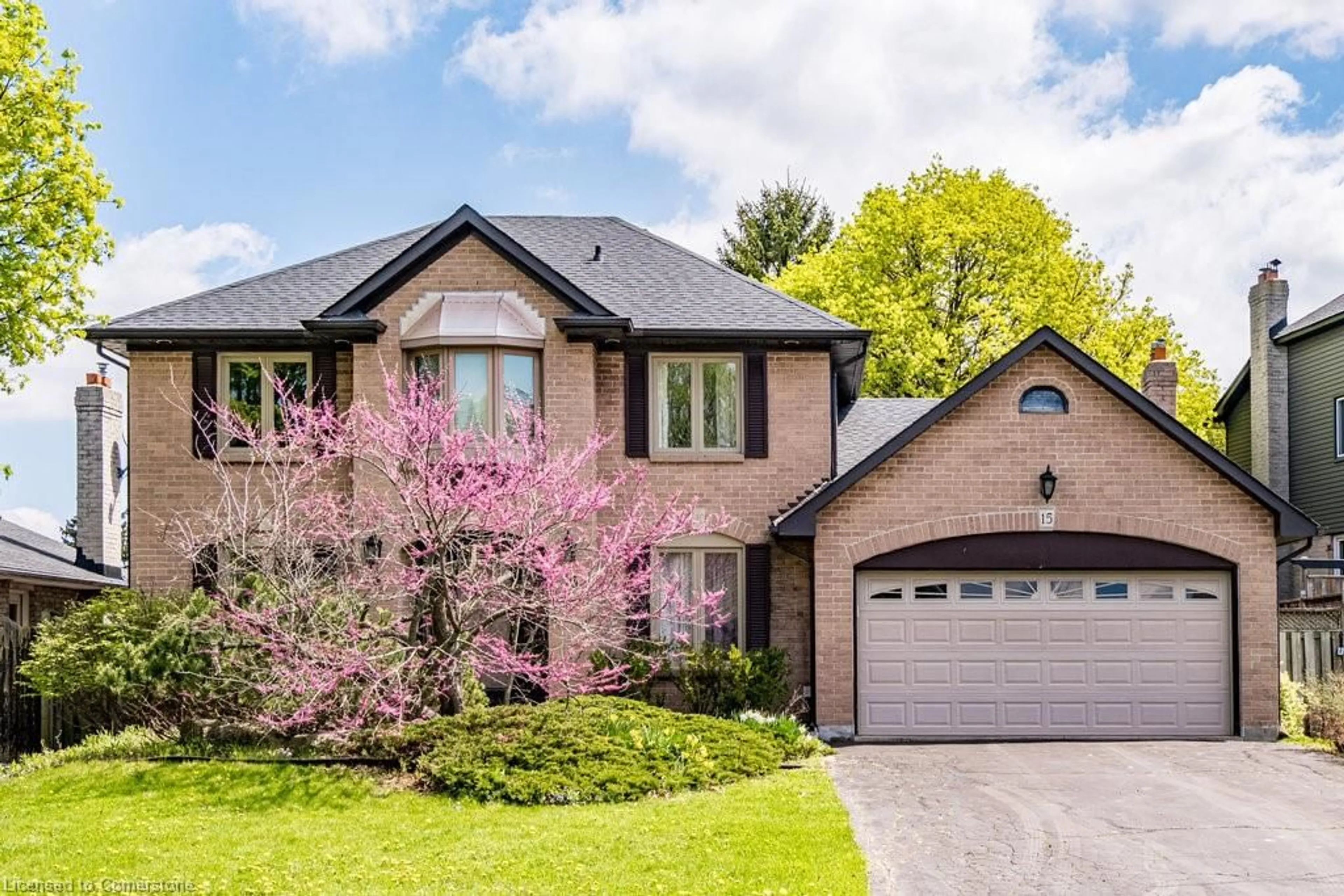 Home with brick exterior material, street for 15 Onondaga Dr, Ancaster Ontario L9G 4S5