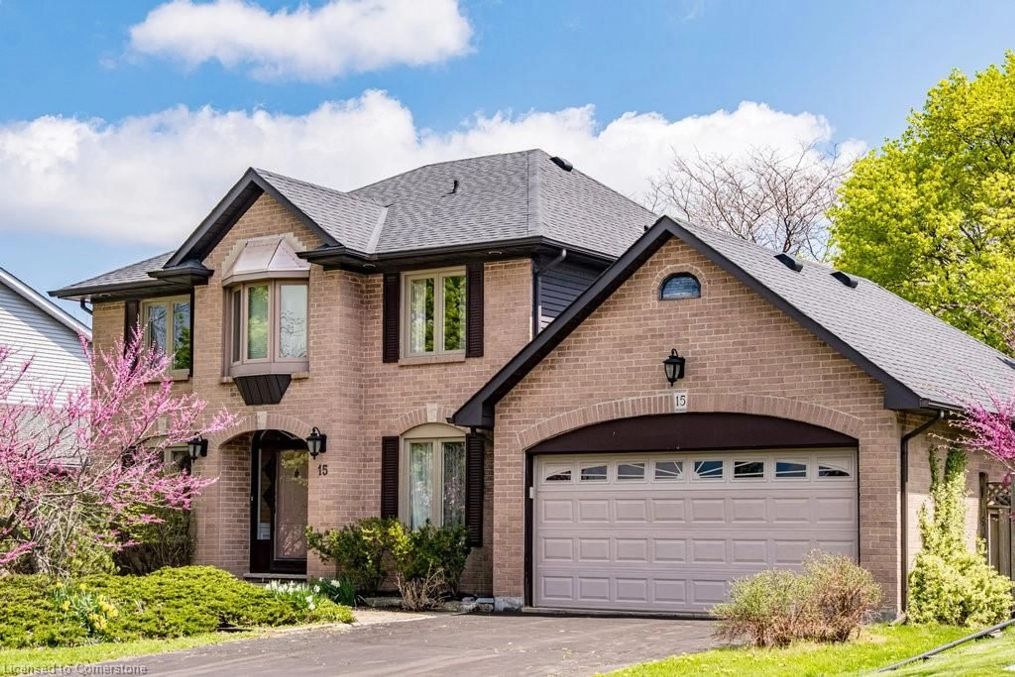 Home with brick exterior material, street for 15 Onondaga Dr, Ancaster Ontario L9G 4S5