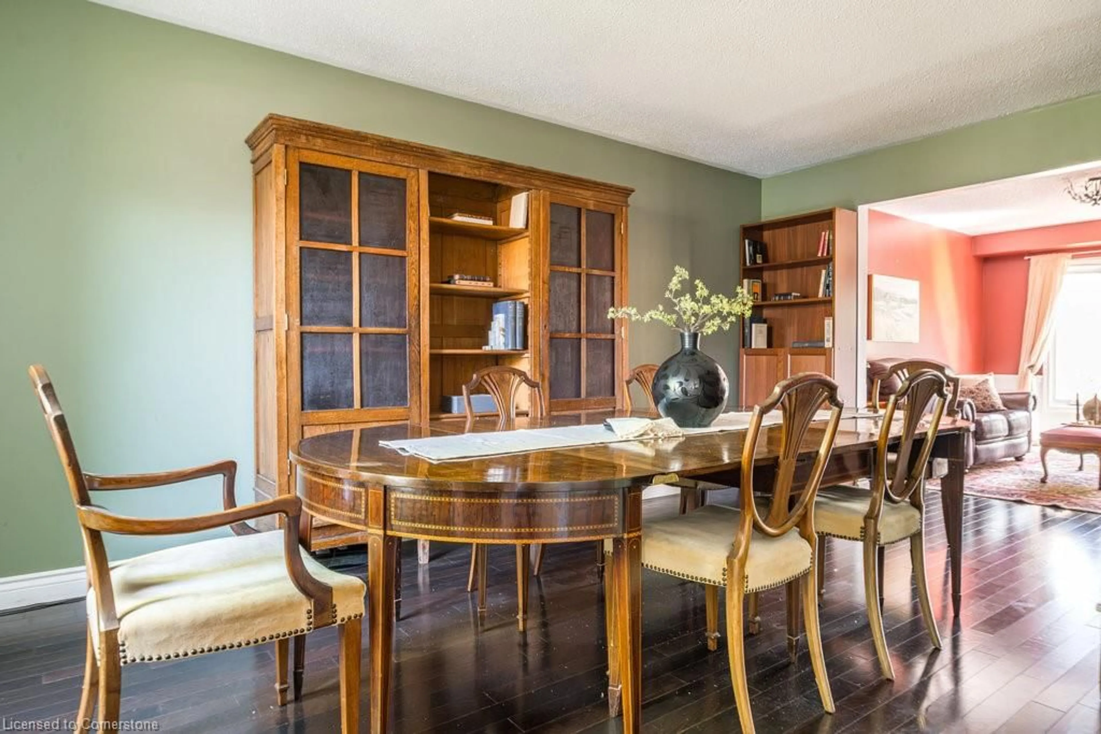 Dining room, wood/laminate floor for 15 Onondaga Dr, Ancaster Ontario L9G 4S5
