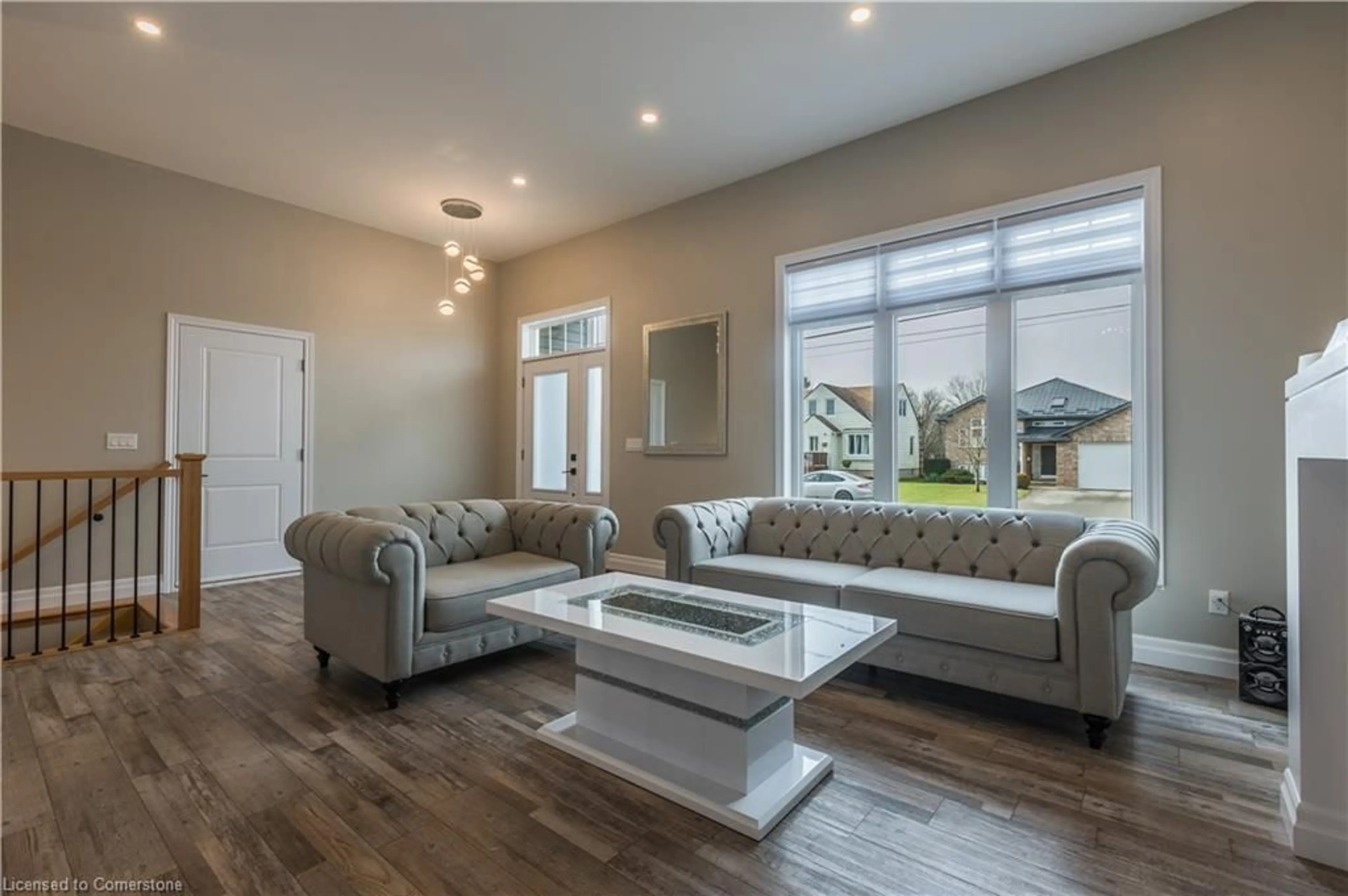 Living room with furniture, unknown for 150 Franklin Ave, Port Colborne Ontario L3K 4A6