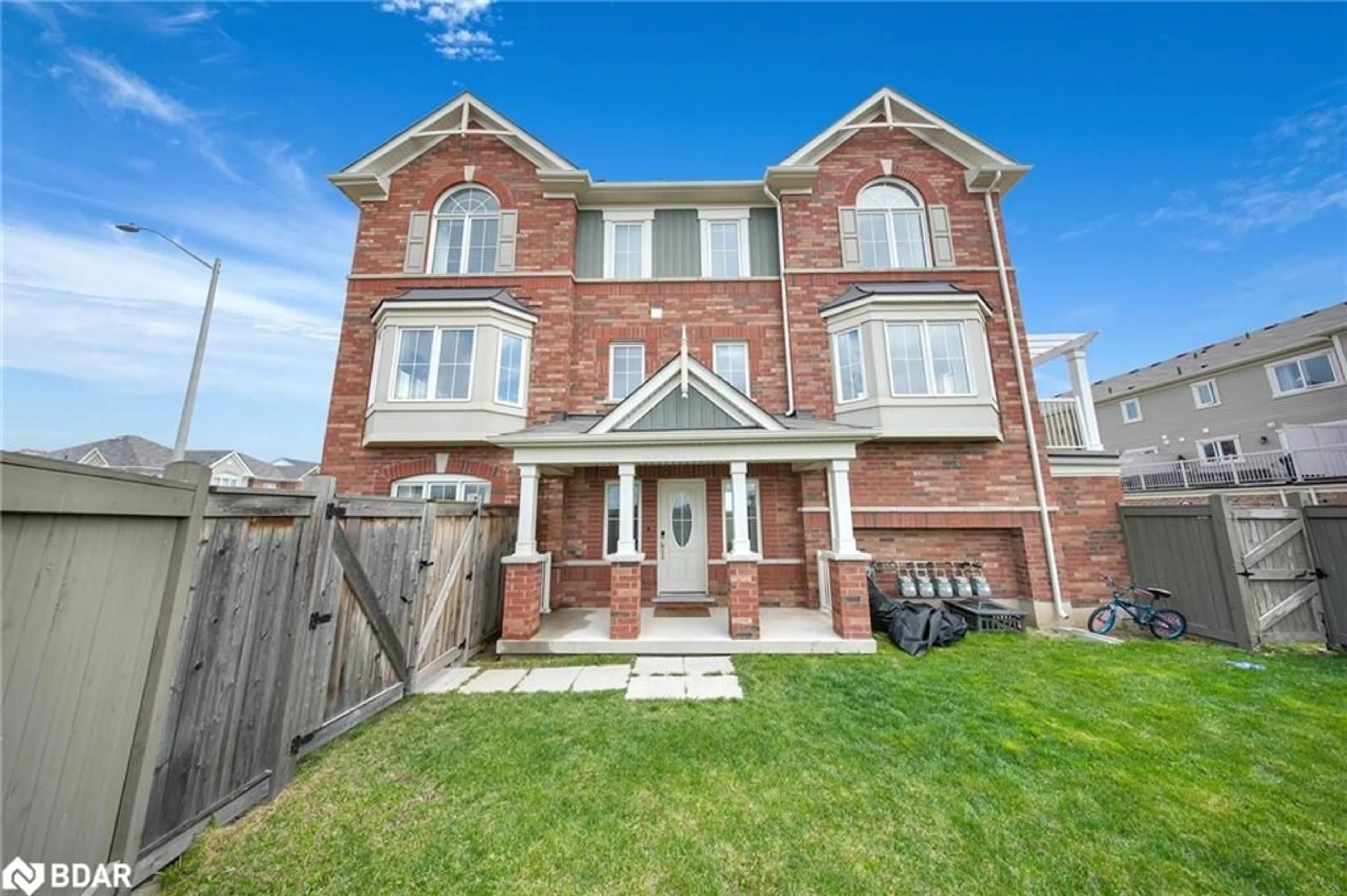 Home with brick exterior material, street for 100 Whitlock Avenue Ave, Milton Ontario L9T 7K6