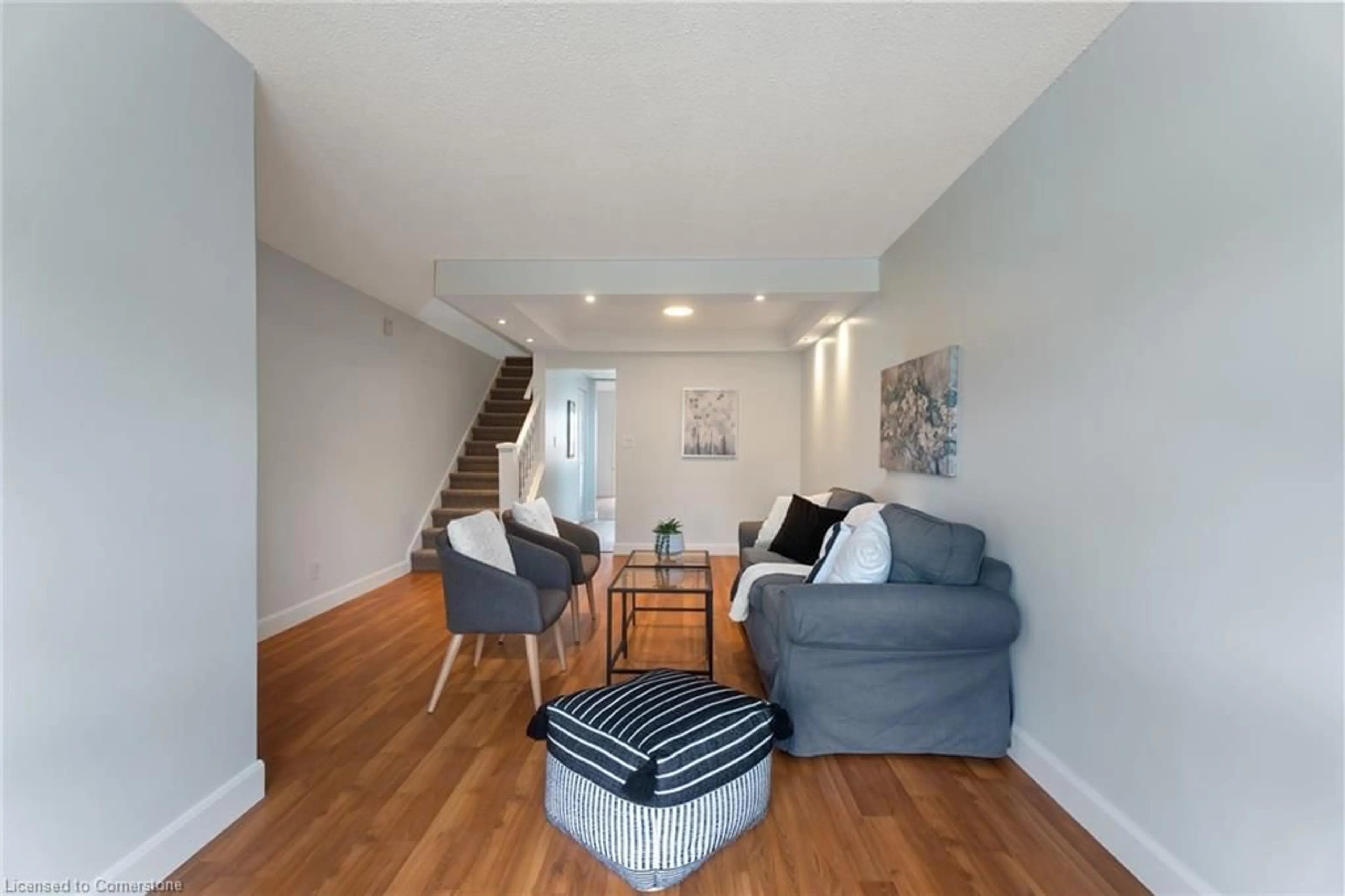 Living room with furniture, unknown for 8646 Willoughby Dr #10, Niagara Falls Ontario L2G 6X7