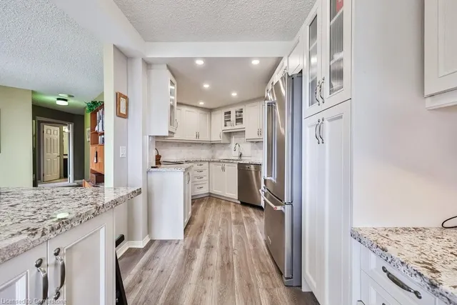 Additional property image - 7 Concorde Pl Unit 1005